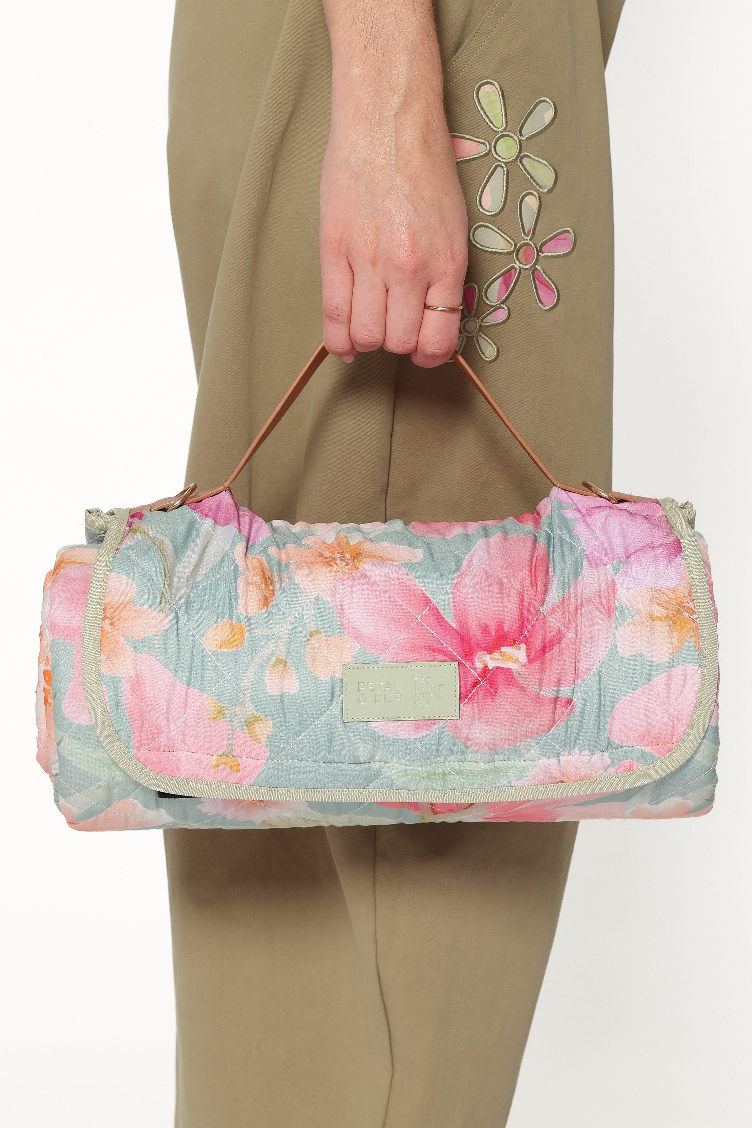 ACCESSORIES Picnic Rug - Sage Wildflowers