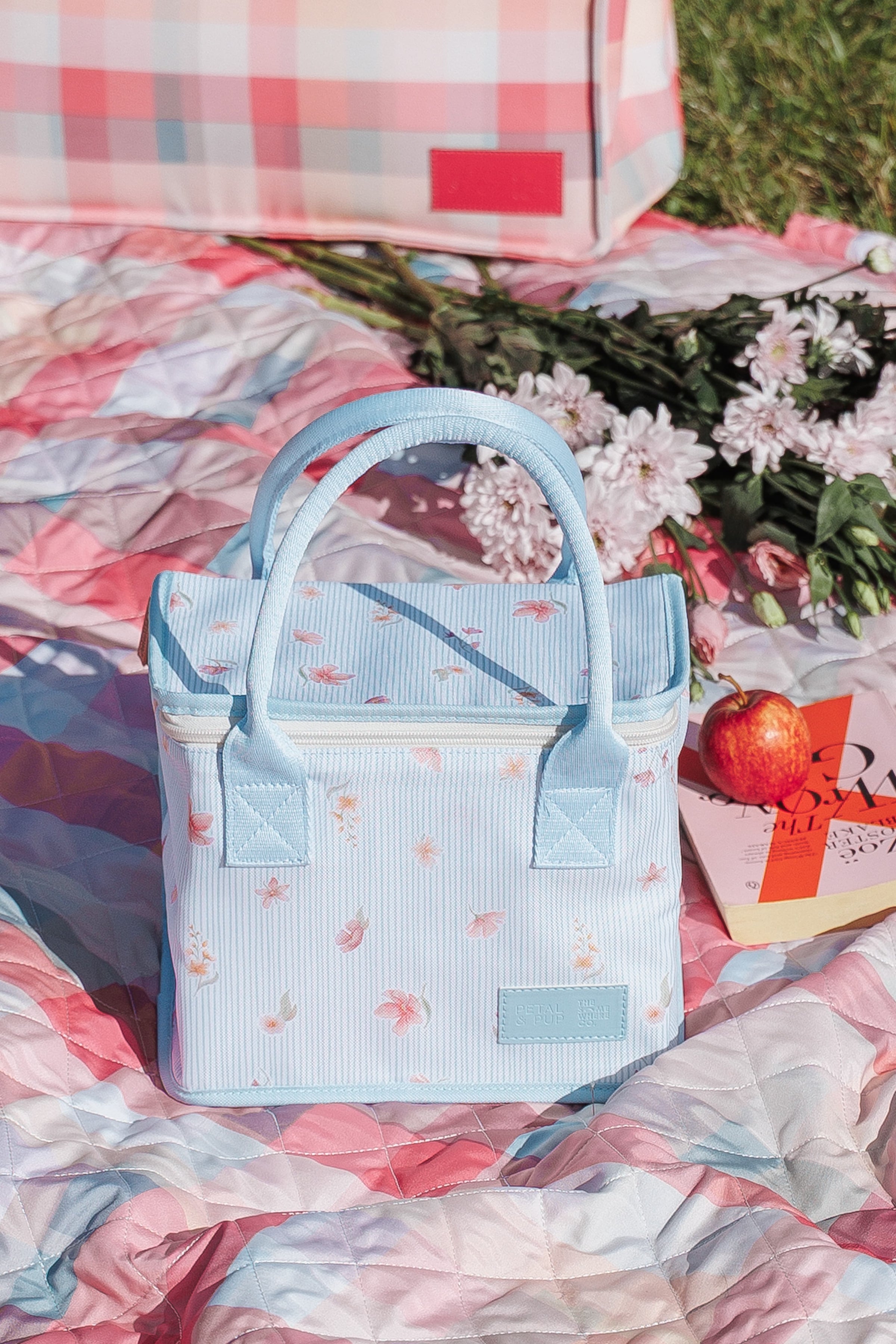ACCESSORIES The Graze Lunch Bag - Blue Garden Stripe