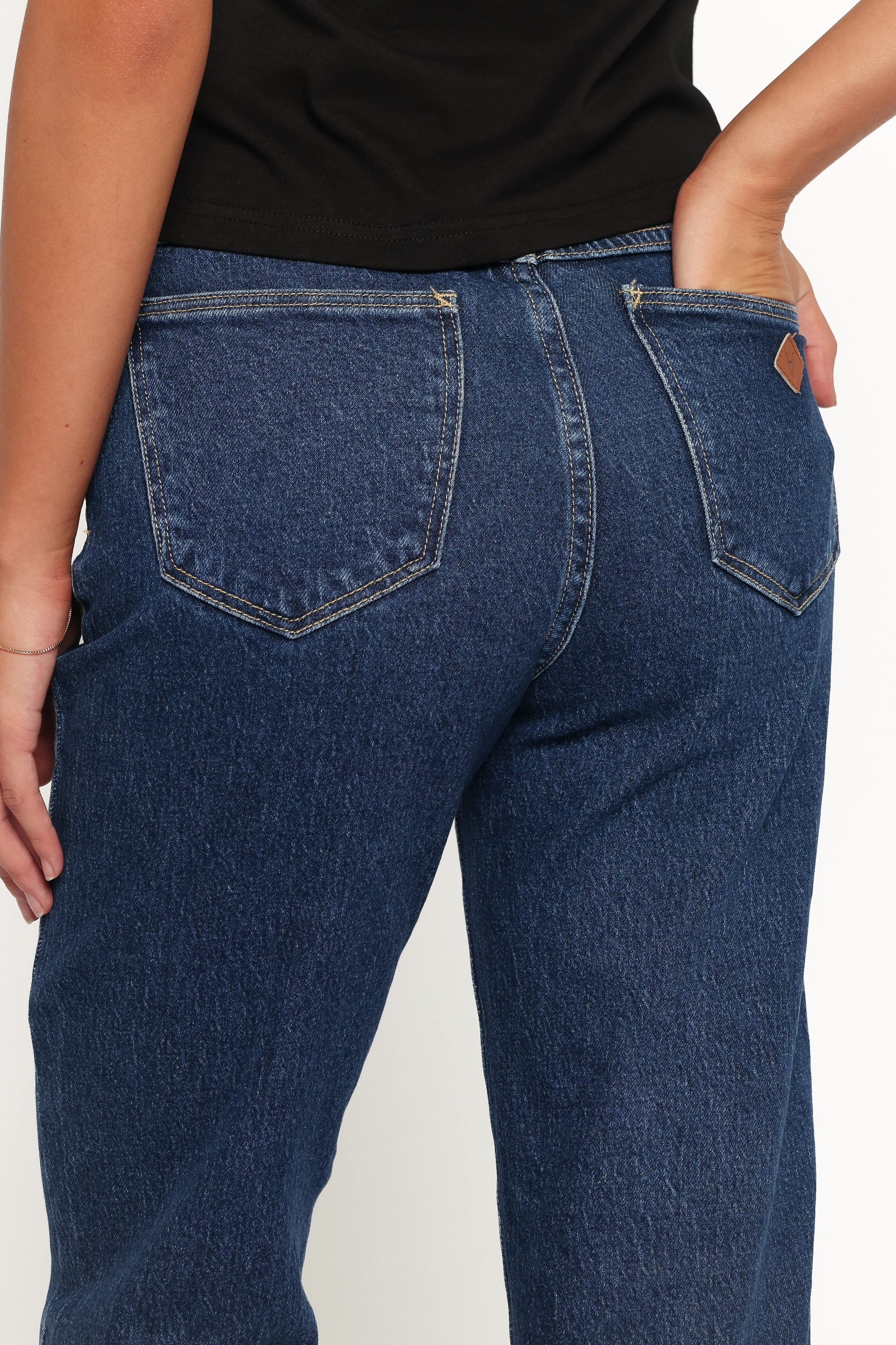 BOTTOMS Abrand Venice Straight Jeans - Tara