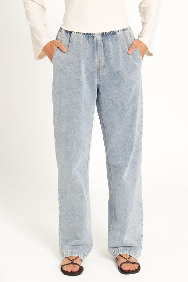 BOTTOMS Delana Elastic Waist Denim Jeans - Vintage Wash Blue