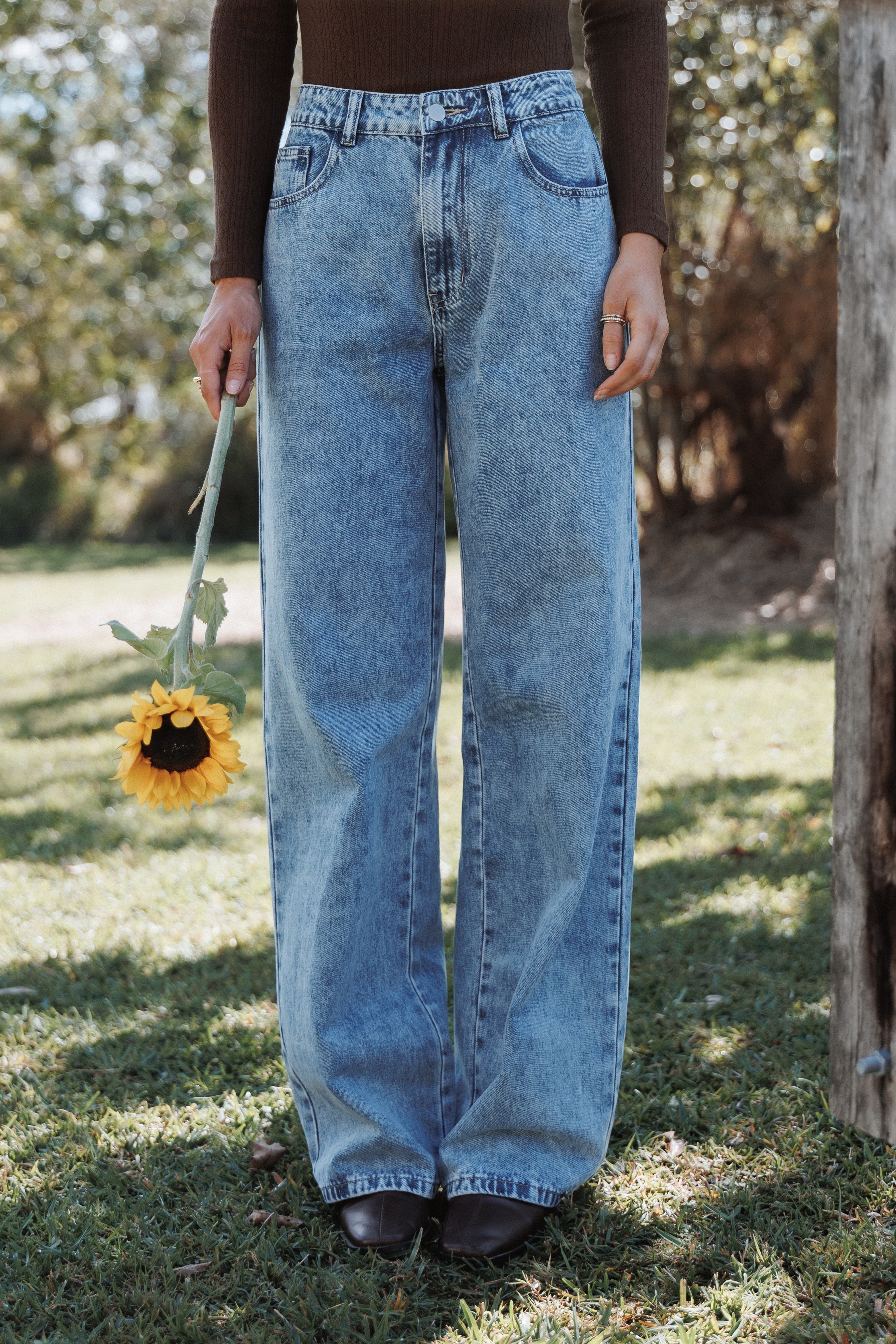 BOTTOMS Kendall Straight Leg Jeans - Medium Wash