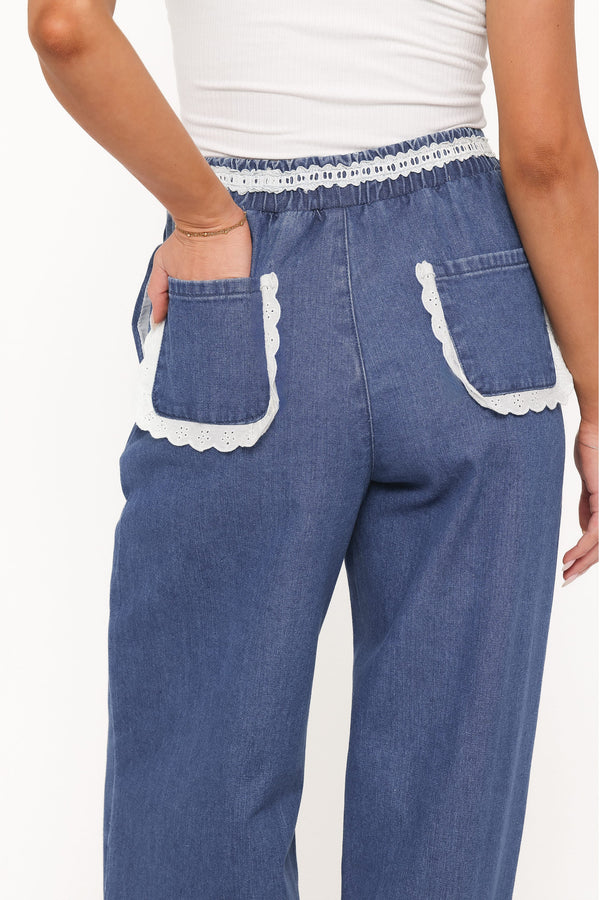 BOTTOMS Siun Wide Leg Denim Joggers - Medium Wash