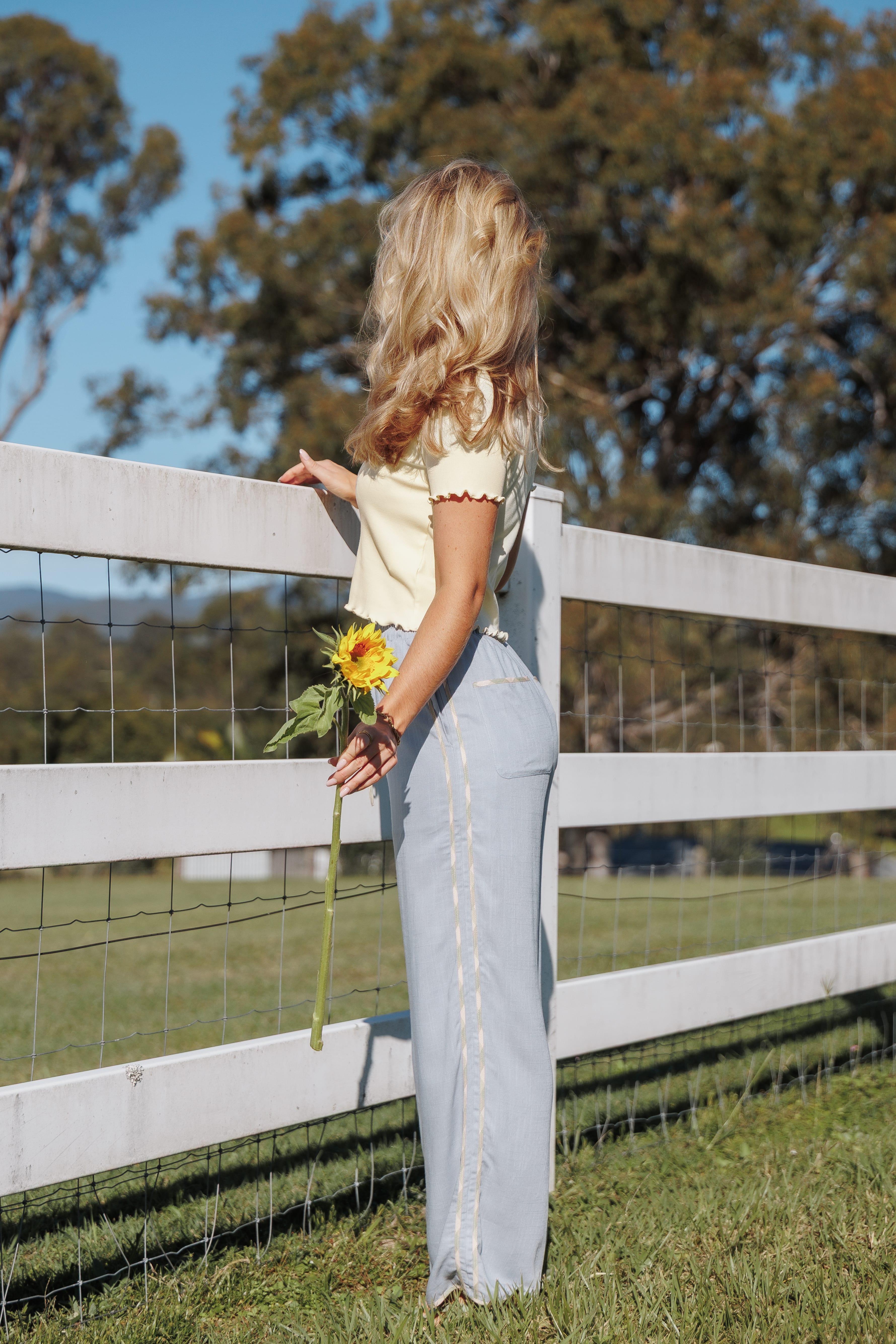 BOTTOMS Venda Contrast Trim Pants - Light Blue Linen