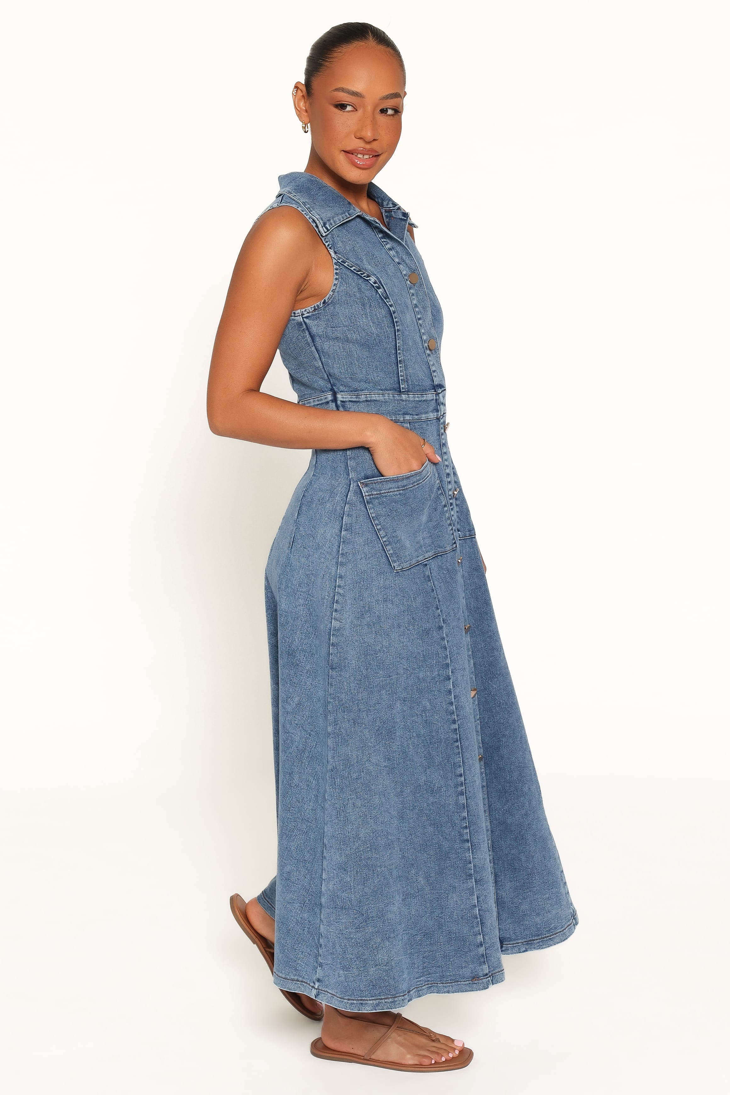 DRESSES Jye Maxi Dress - Med Denim