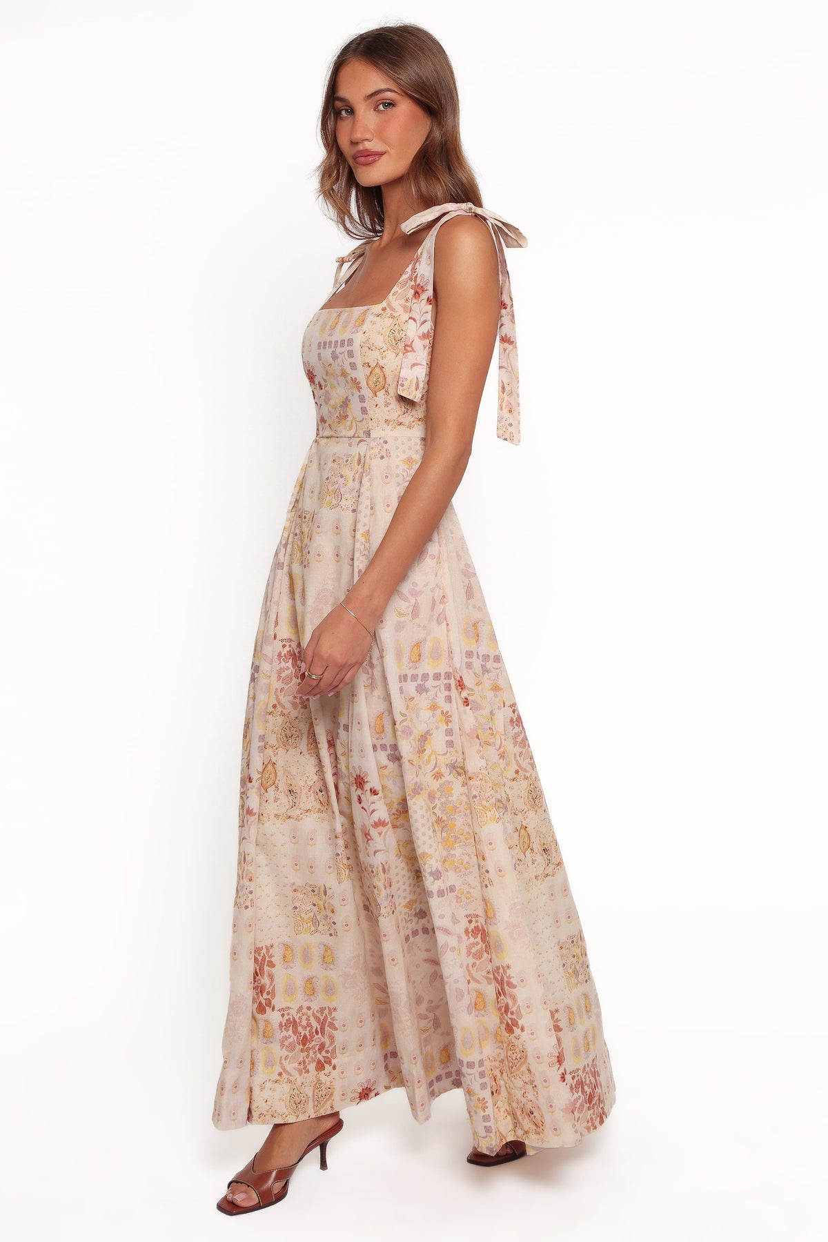 DRESSES Salma Maxi Dress - Cream Paisley