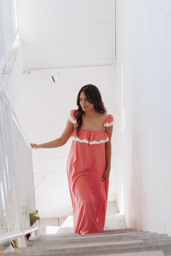 Sapphira Lace Midi Dress - Peach Blossom