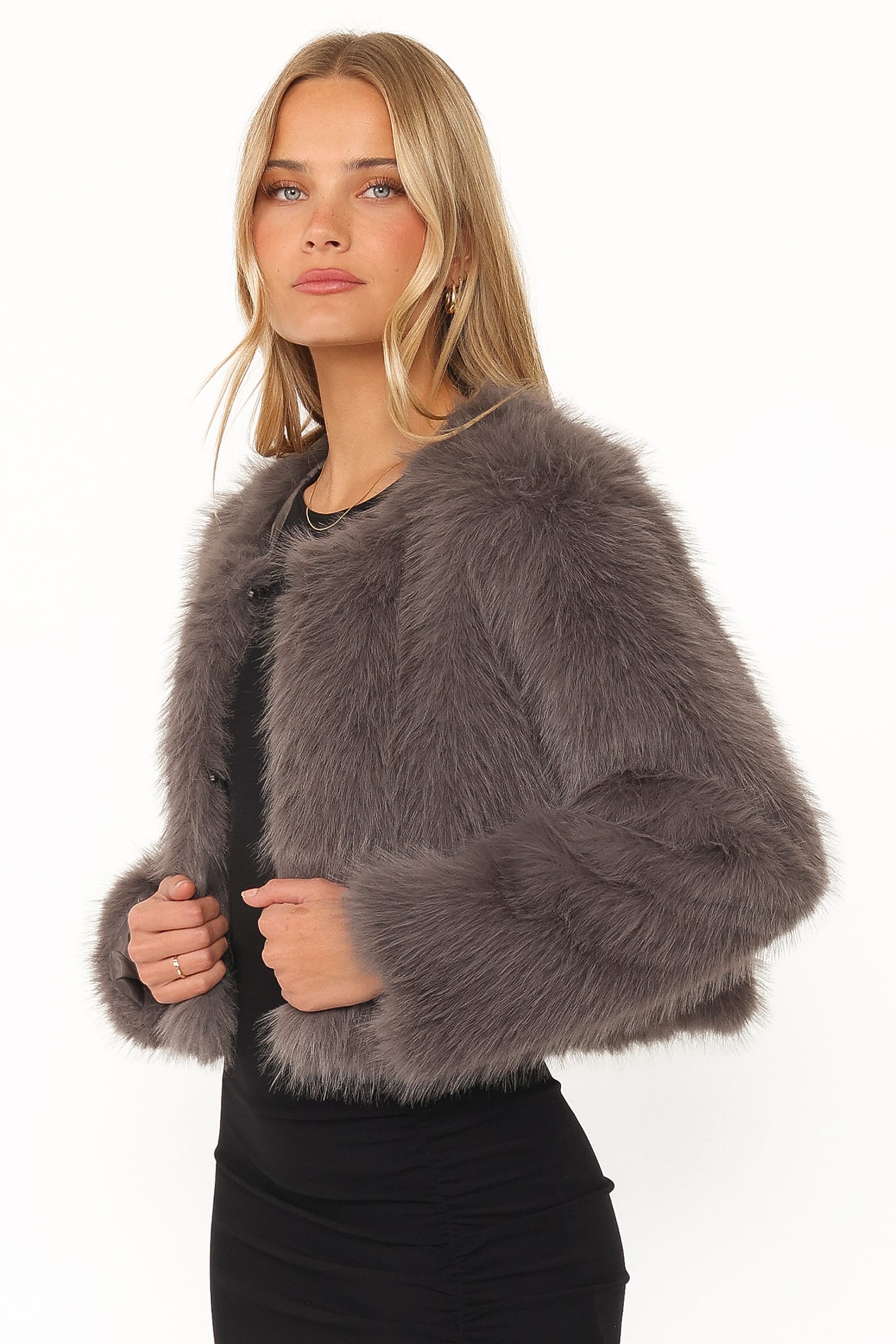 OUTERWEAR Connie Faux Fur Cropped Jacket - Gunmetal Grey