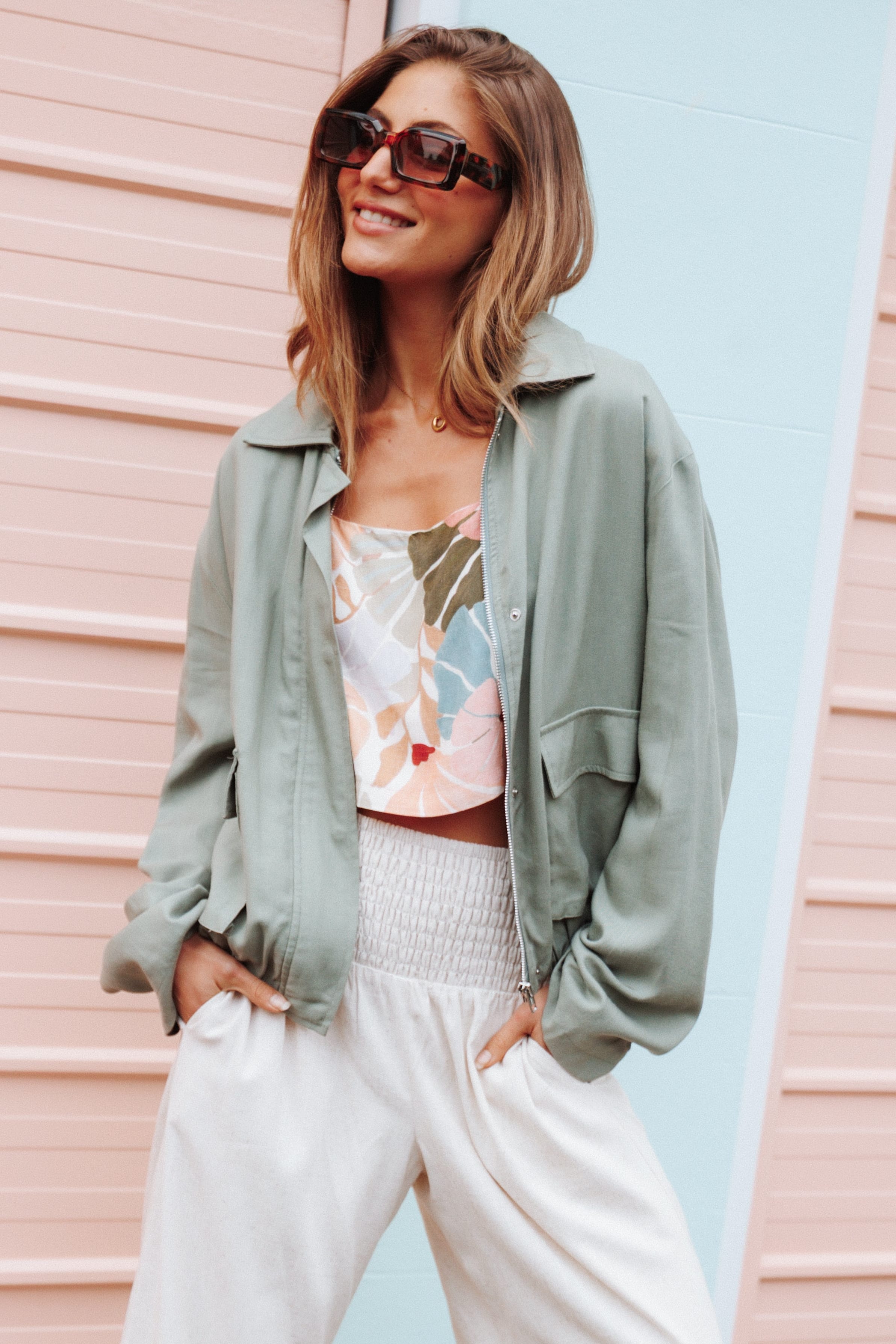 OUTERWEAR Julie Bubble Hem Jacket - Green