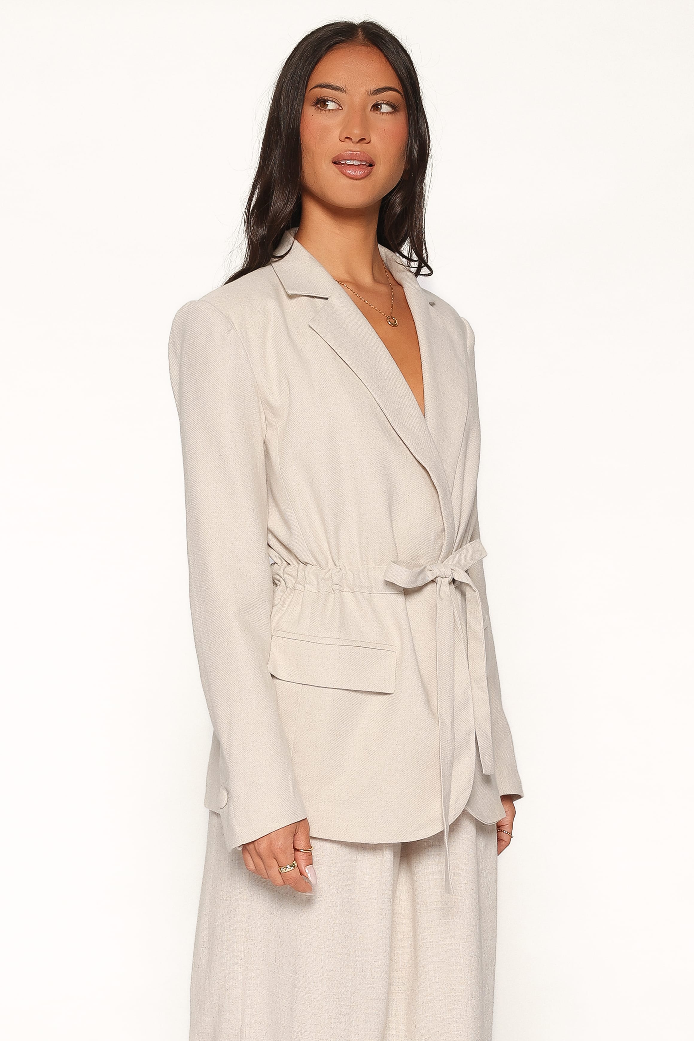 OUTERWEAR Merla Drawcord Waist Fitted Blazer - Oatmeal