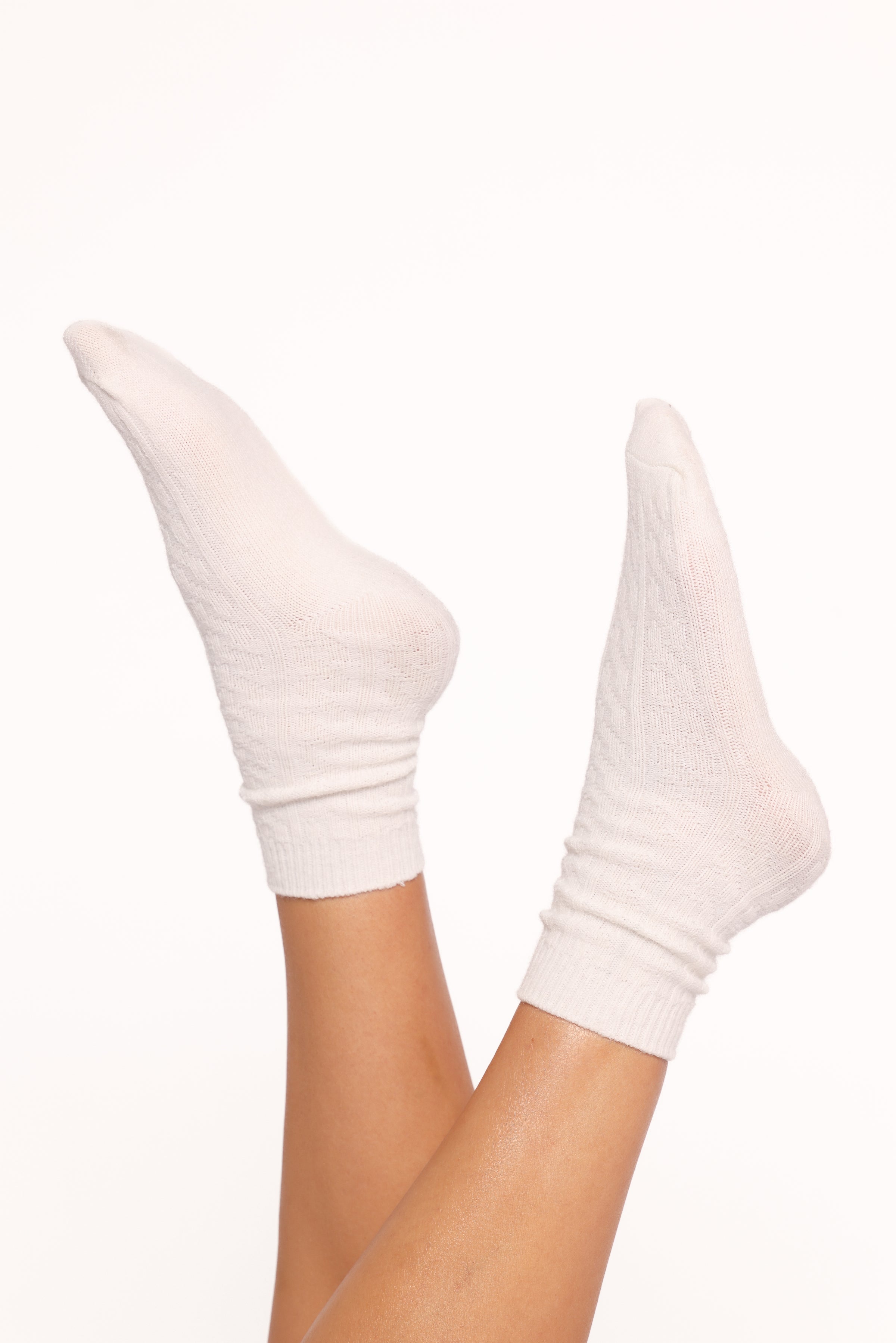 ACCESSORIES Airies Socks - White