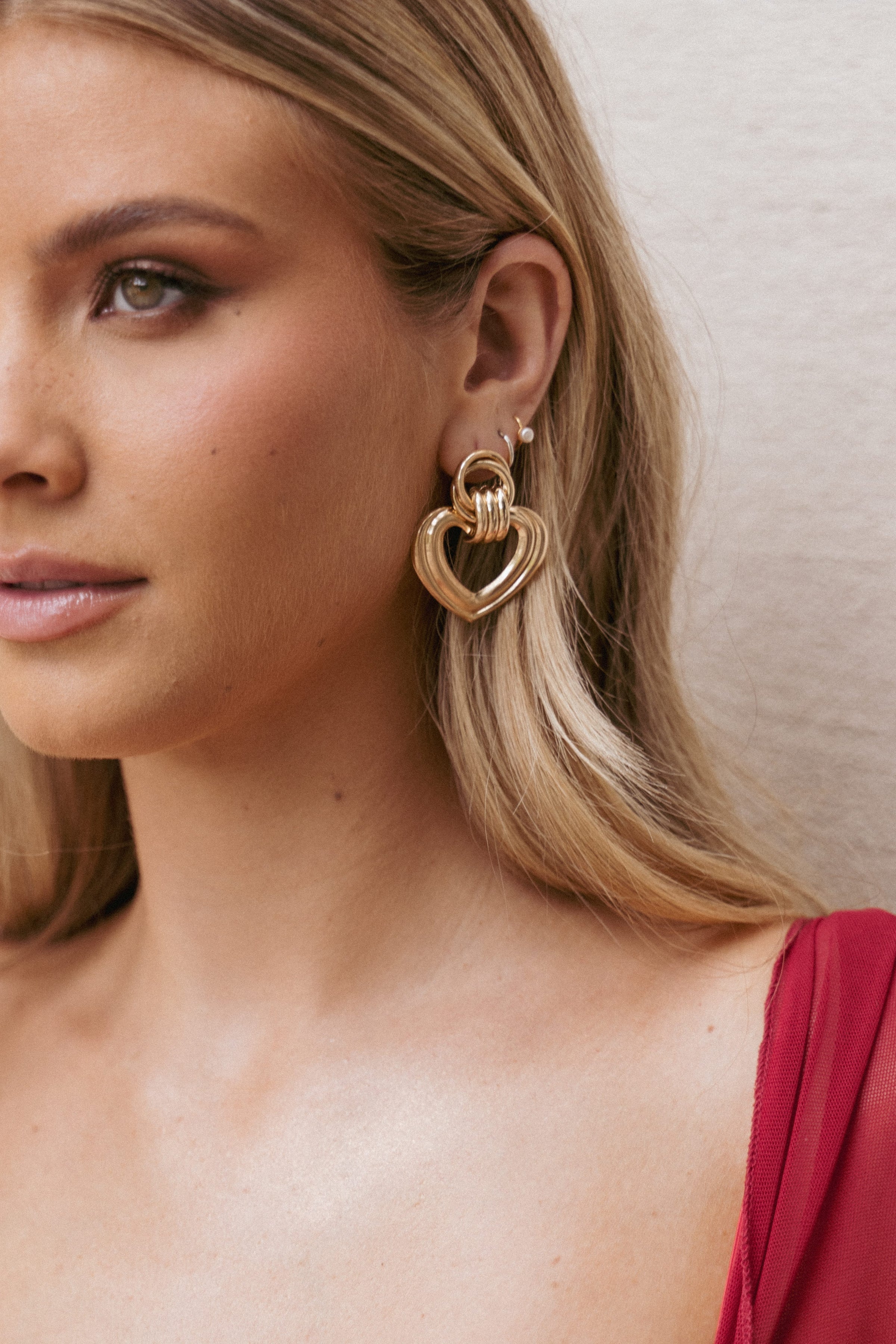 ACCESSORIES Amara Earrings - Gold