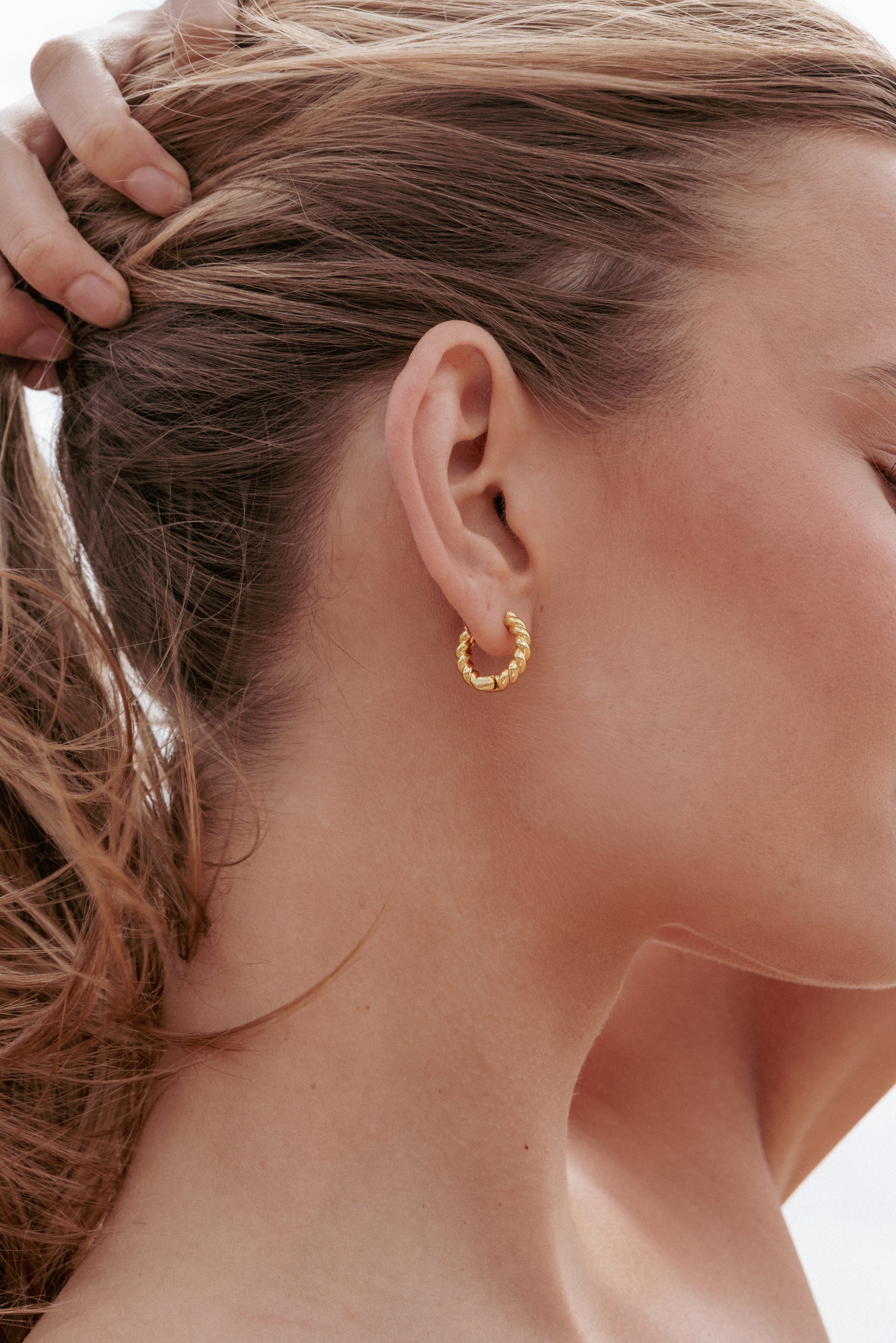 ACCESSORIES Aria Earrings - Gold