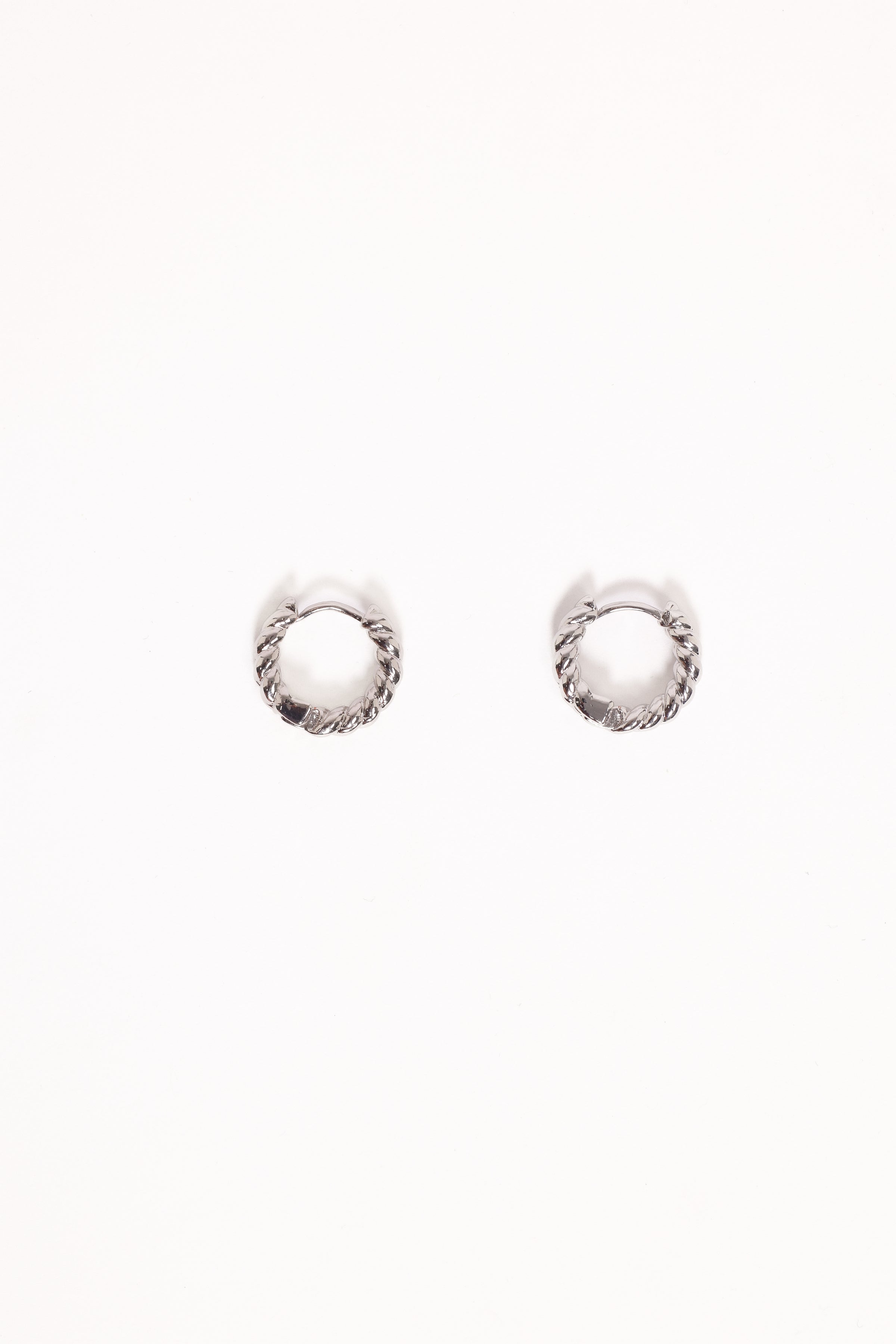 ACCESSORIES Aria Earrings - Silver
