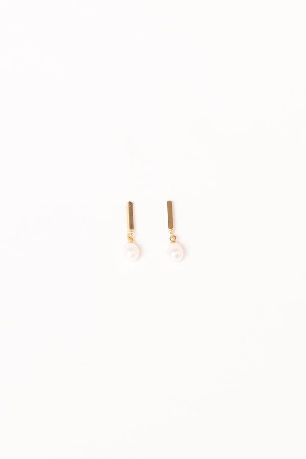 ACCESSORIES Calista Earrings - Gold/Pearl