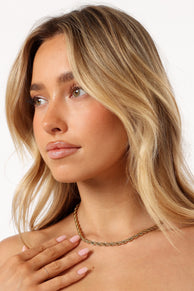 ACCESSORIES @Courtney Necklace - Gold