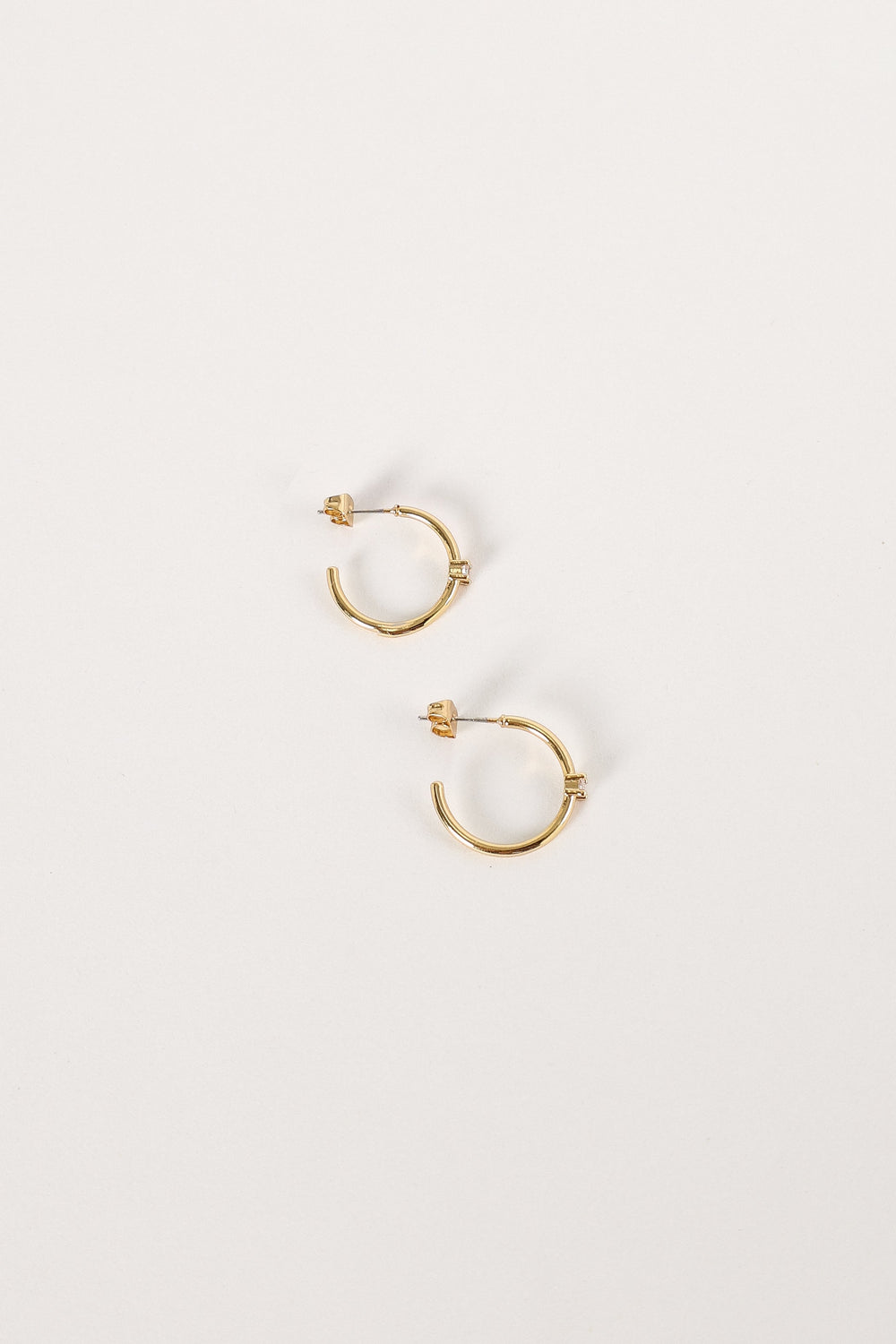 ACCESSORIES @Damie Hoop Earrings - Gold