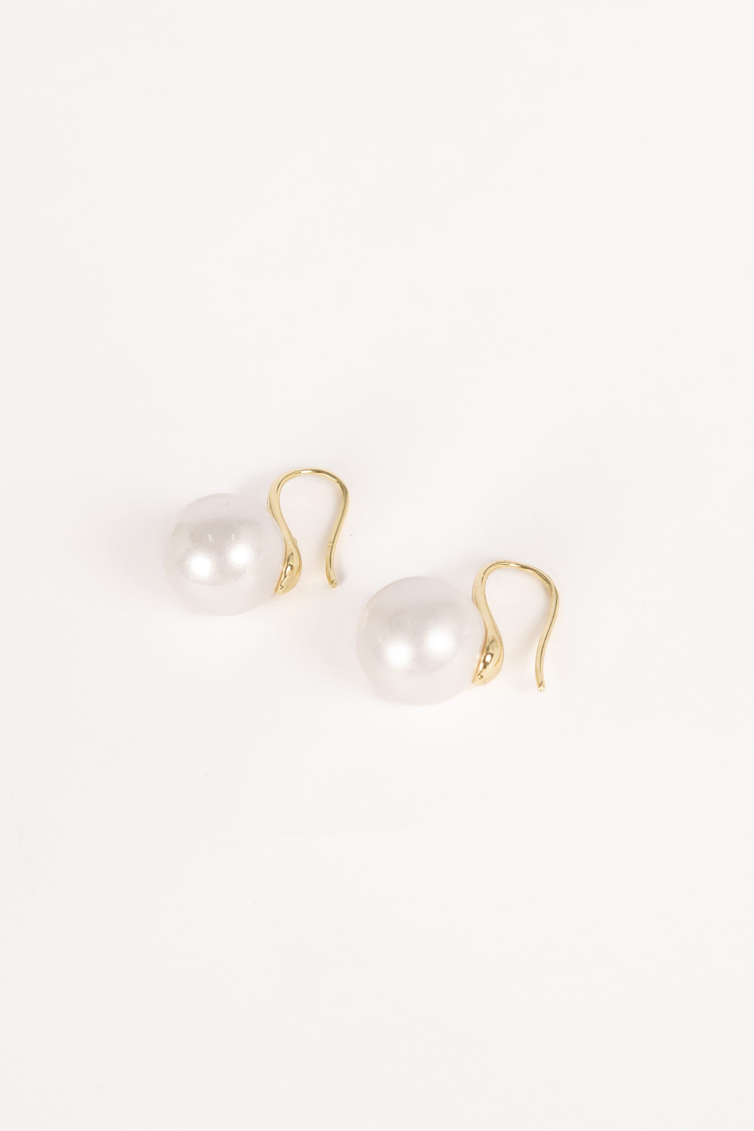 ACCESSORIES Daniella Pearl Earrings - Gold