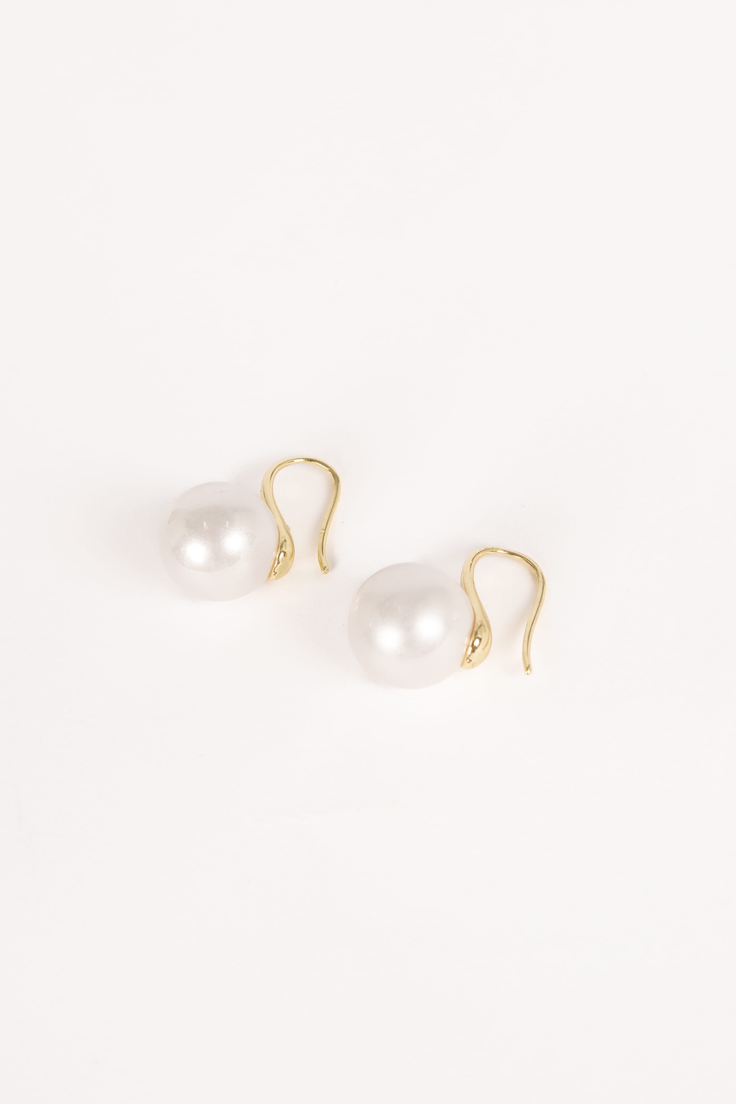 ACCESSORIES Daniella Pearl Earrings - Gold