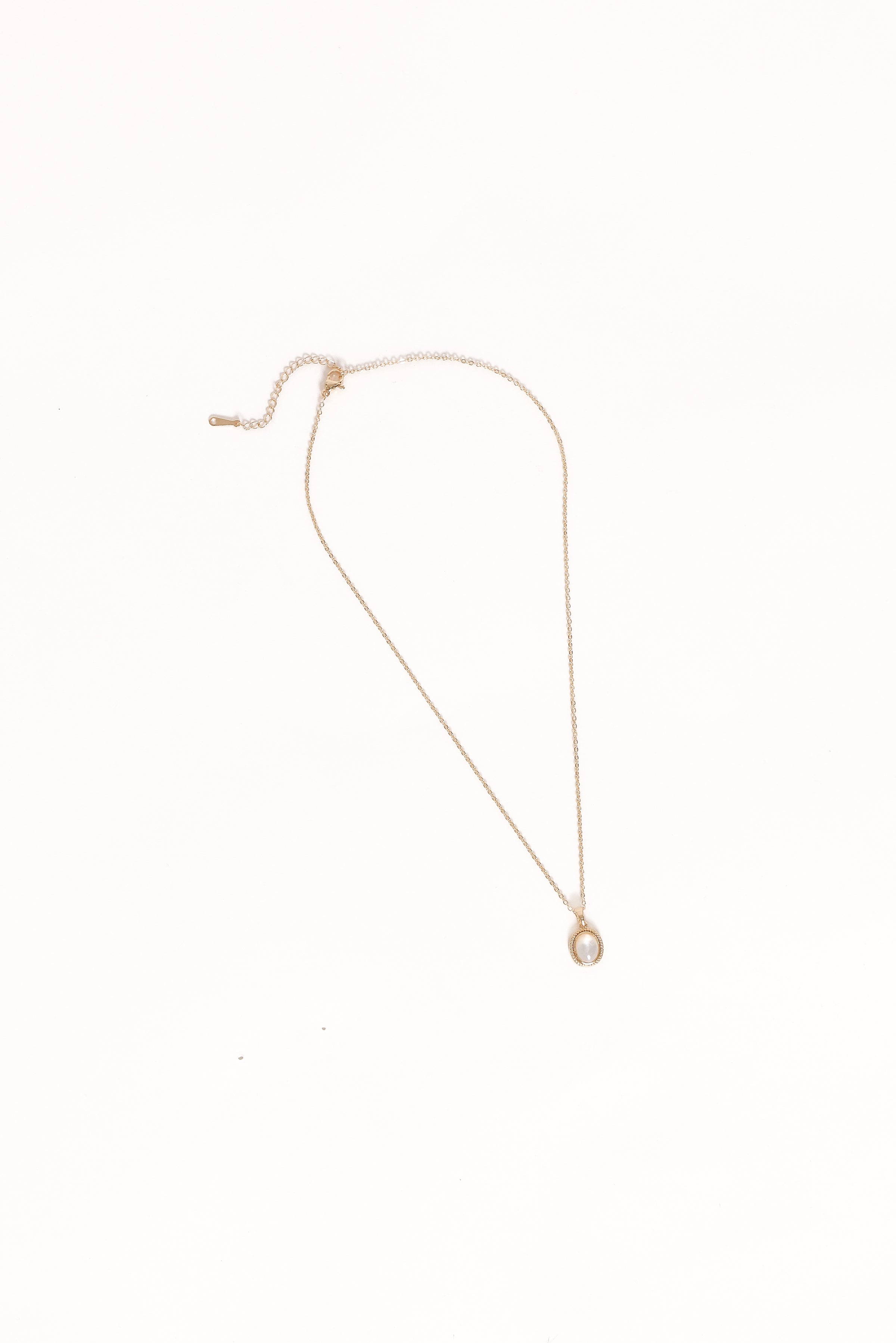ACCESSORIES Genevieve Necklace - Gold