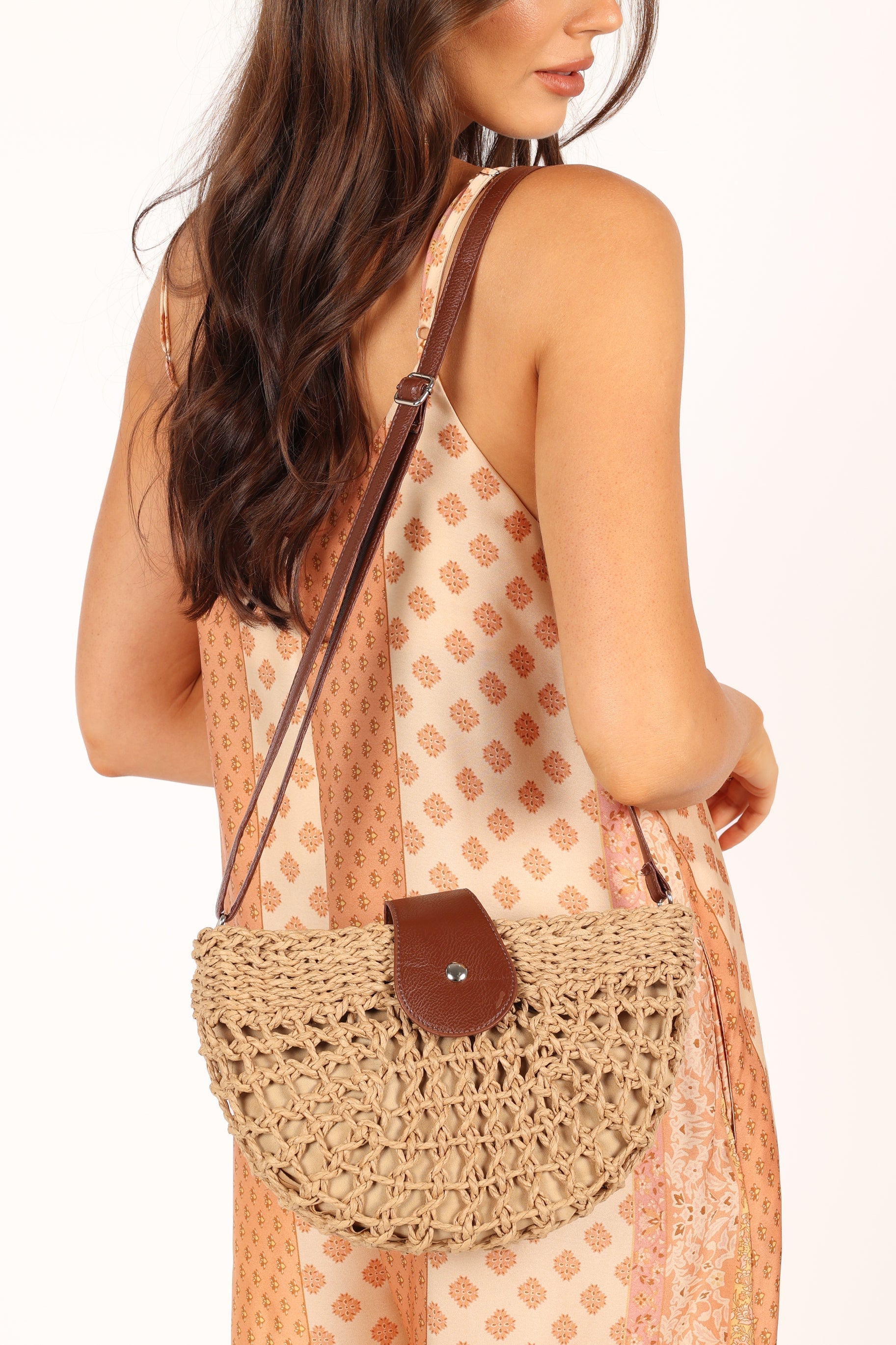 ACCESSORIES @Isle Straw Crossbody Bag - Natural