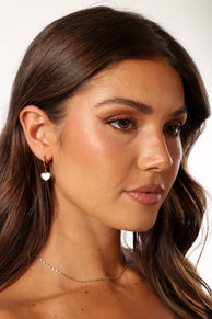 ACCESSORIES Joree Heart Hoop Earrings - Gold