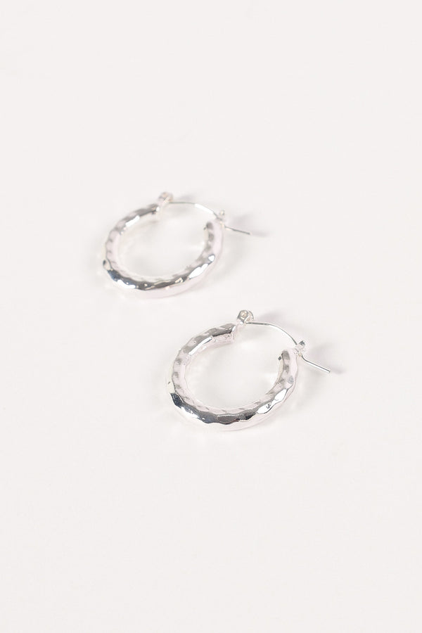 ACCESSORIES @Kennedy Hoop Earrings - Silver