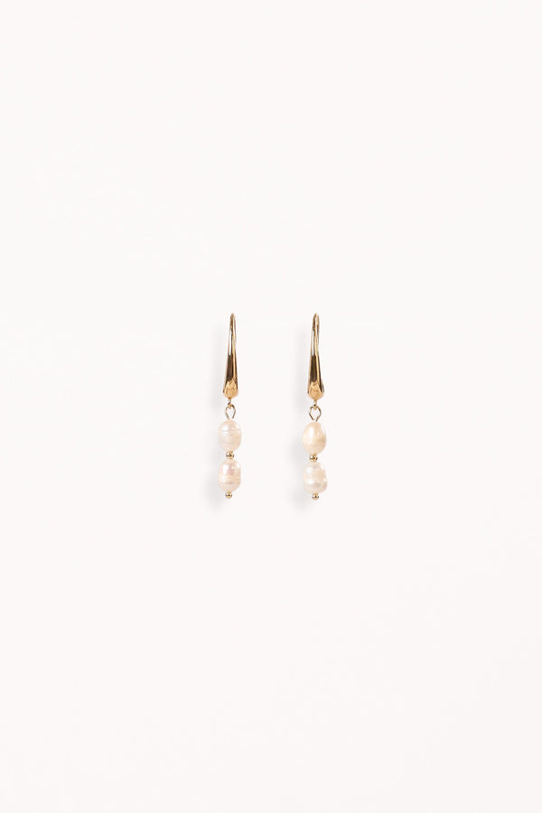 ACCESSORIES @Larissa Pearl Earrings - Gold