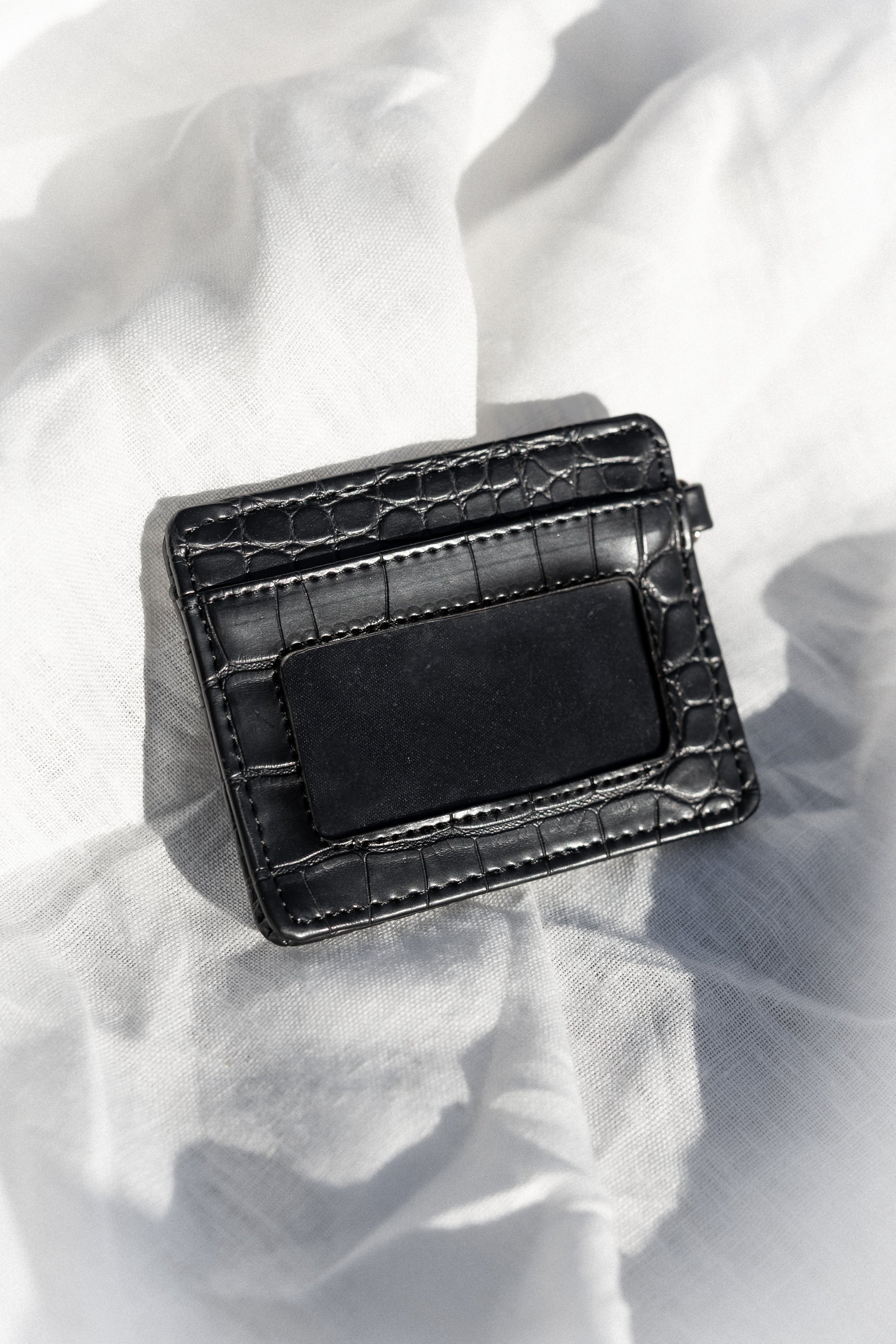 ACCESSORIES @Millie Card Wallet - Black
