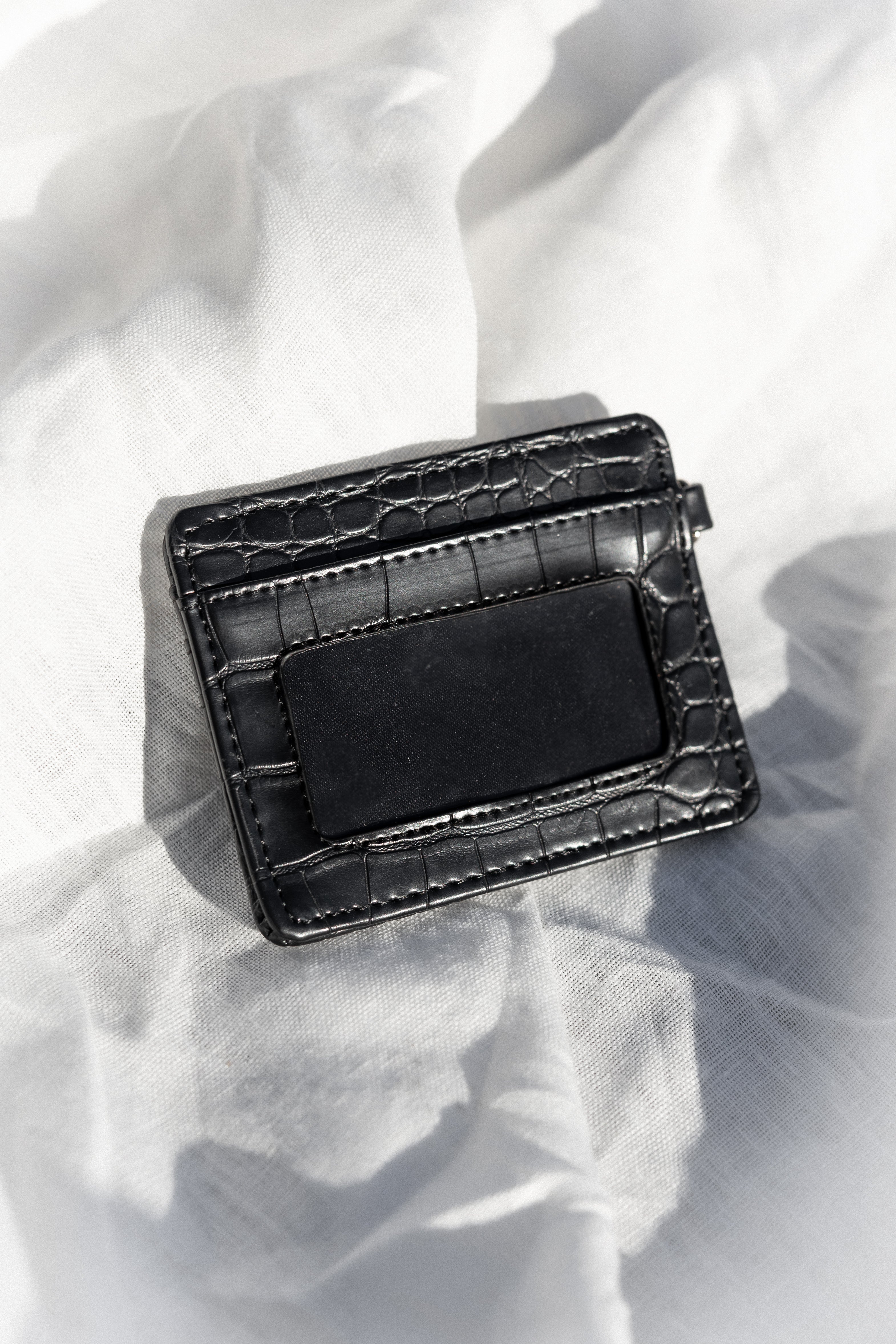 ACCESSORIES @Millie Card Wallet - Black