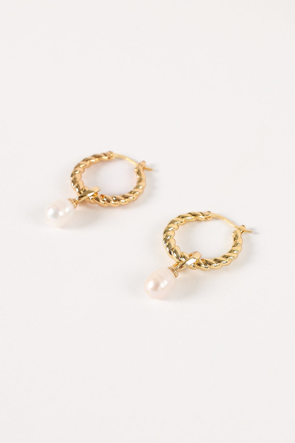 ACCESSORIES @Monika Hoop Earrings - Gold