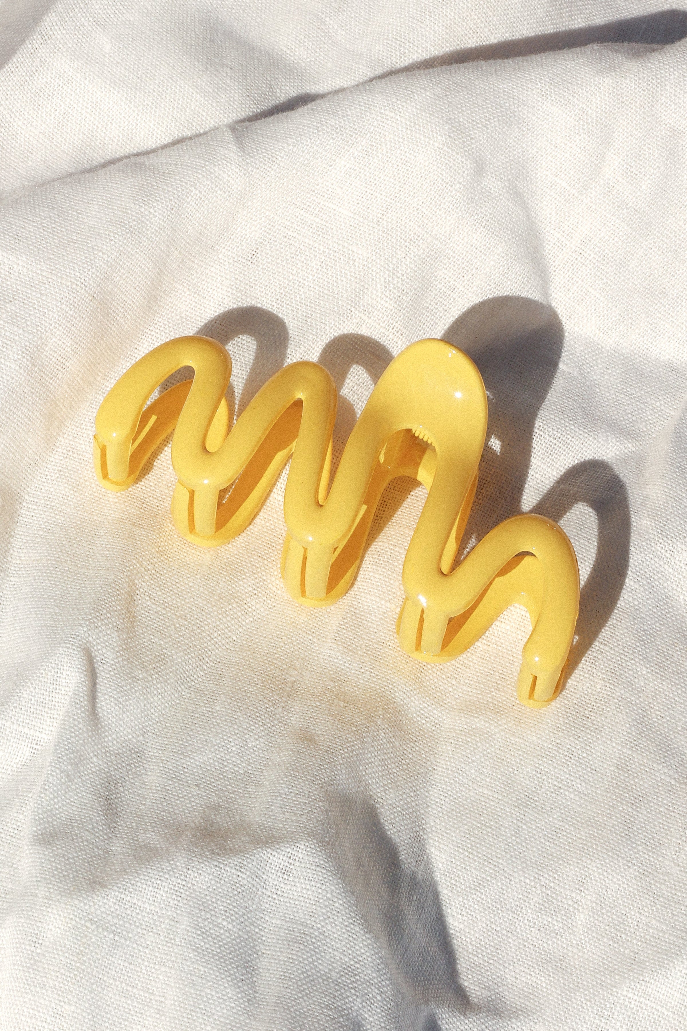 ACCESSORIES @Natalia Squiggle Hair Clip - Yellow