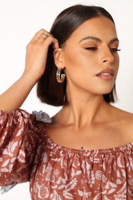 ACCESSORIES @Othello Hoop Earrings - Gold