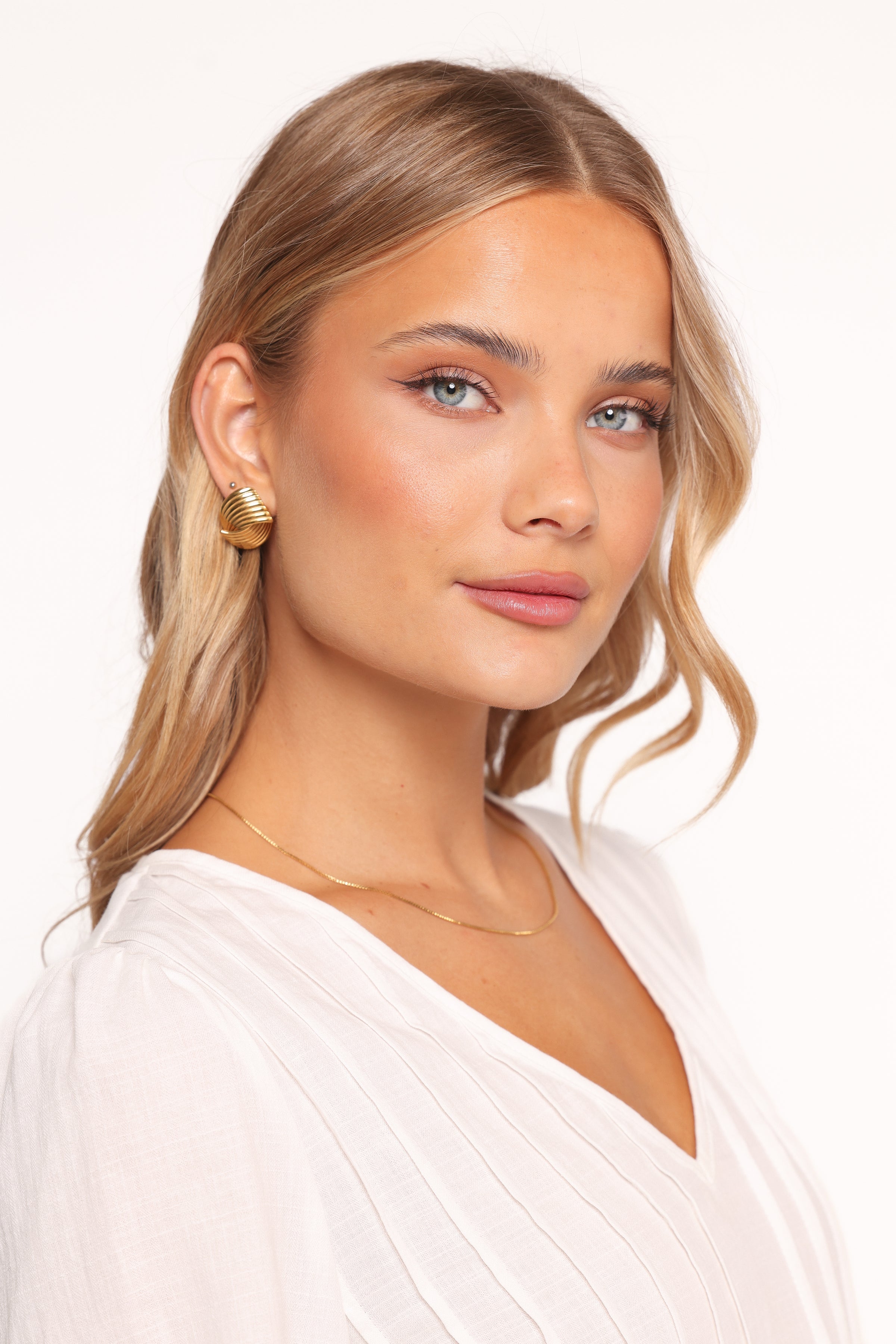 ACCESSORIES Sinclair Earrings - Gold