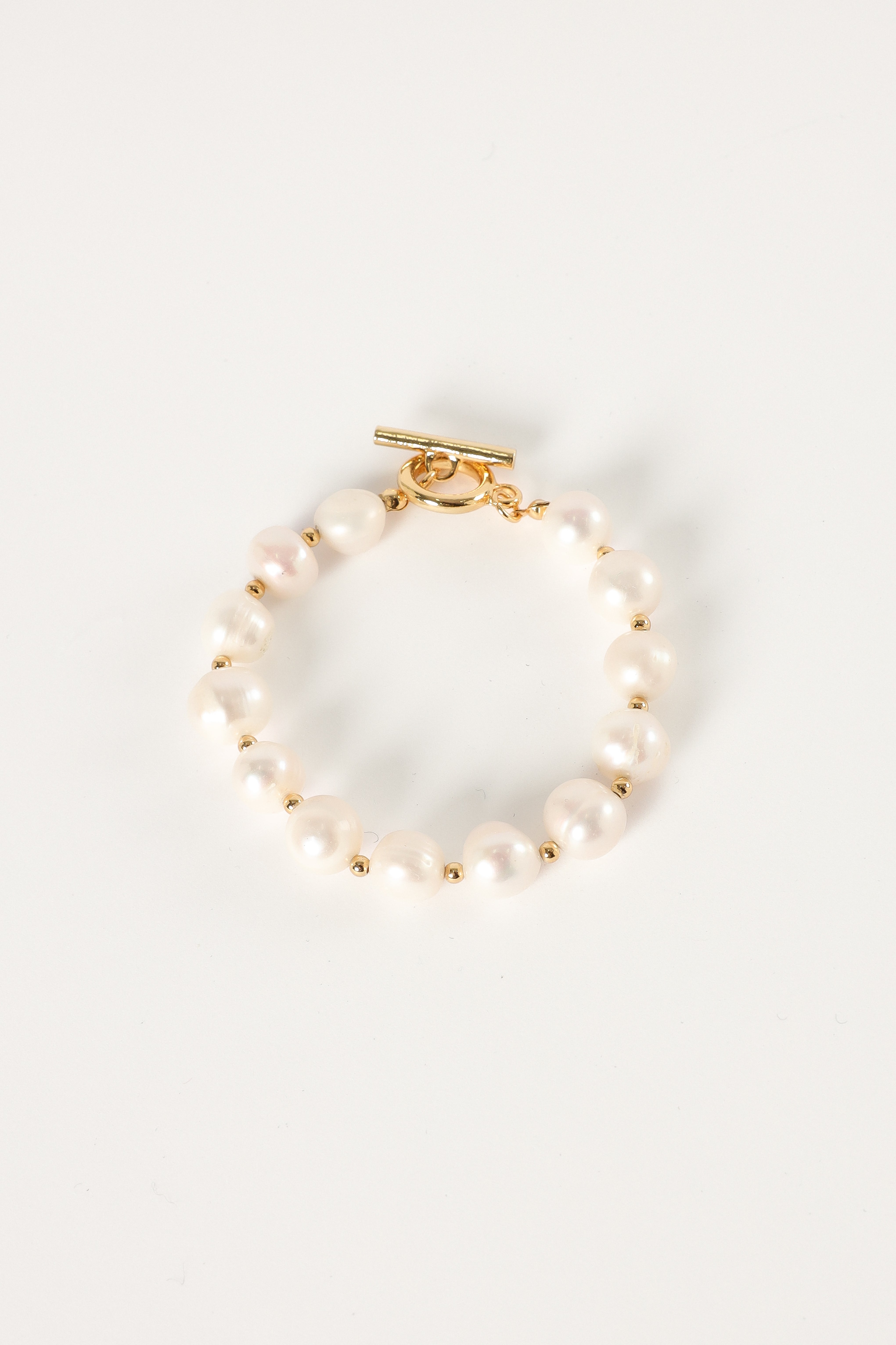 ACCESSORIES @Stuart Freshwater Pearl Bracelet - Pearl