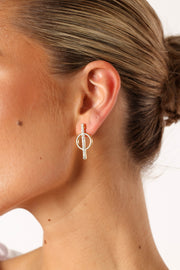 ACCESSORIES @Trinitee Earrings - Gold