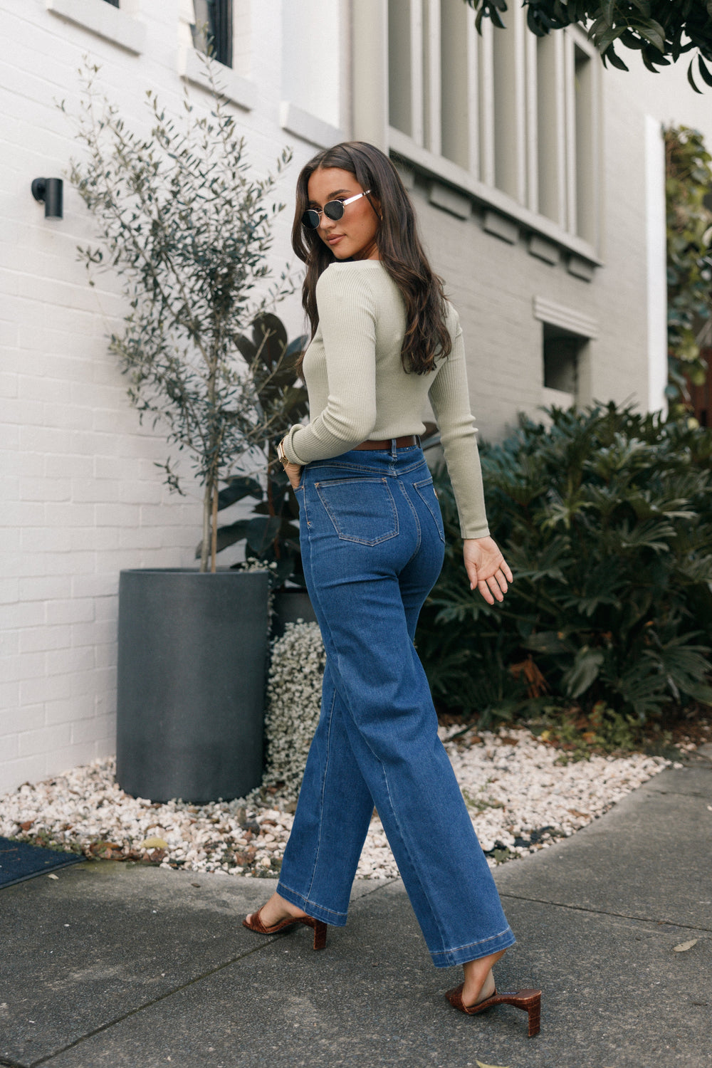 Abrand 94 High Wide Jeans - Ruth Mid Blue - Petal & Pup