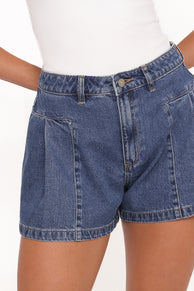 BOTTOMS Abrand 94 Pleated Short - Bella