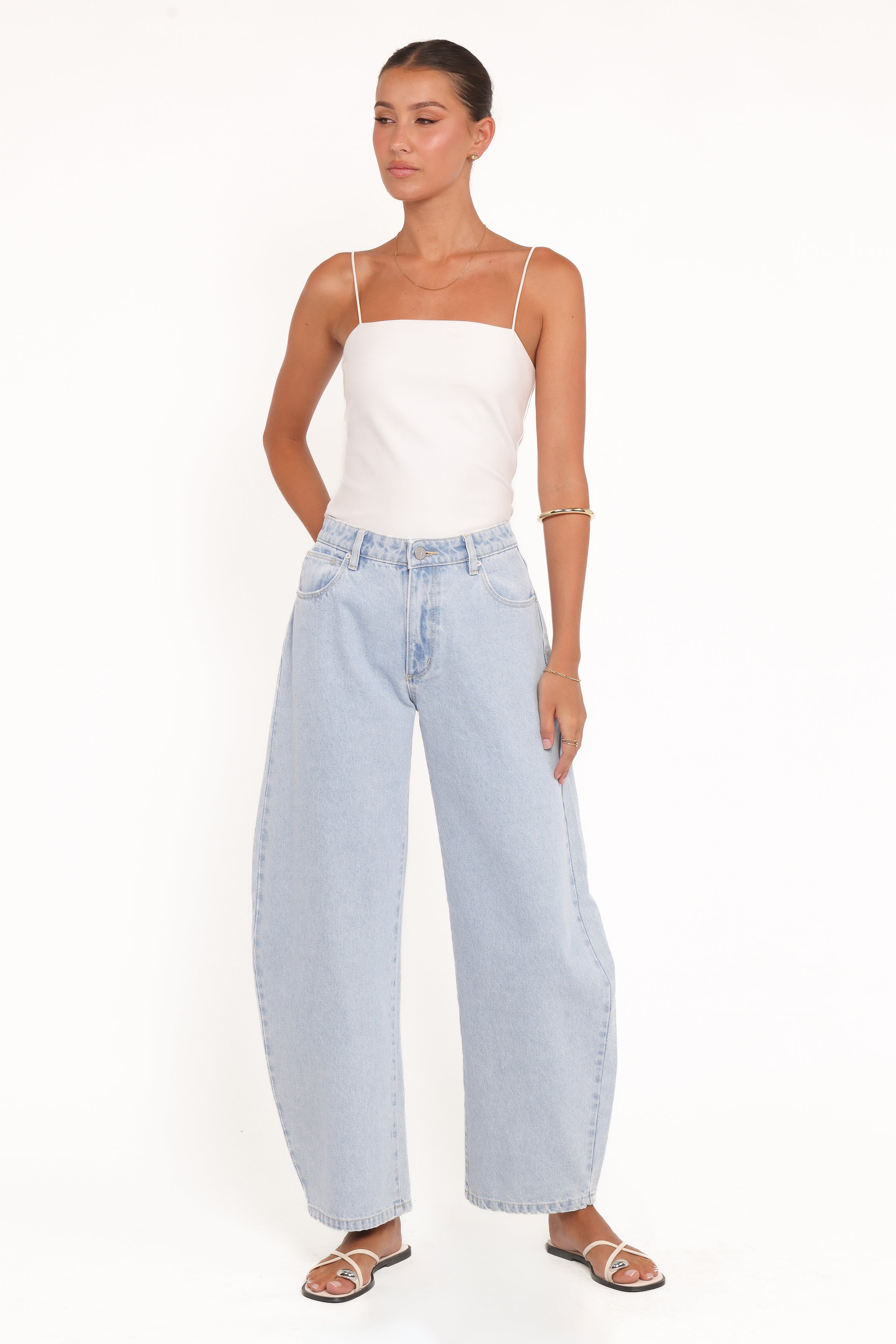 BOTTOMS Abrand 95 Barrel Jeans - Kendall