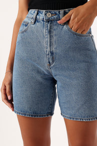 BOTTOMS @Abrand Carrie Shorts - Georgia