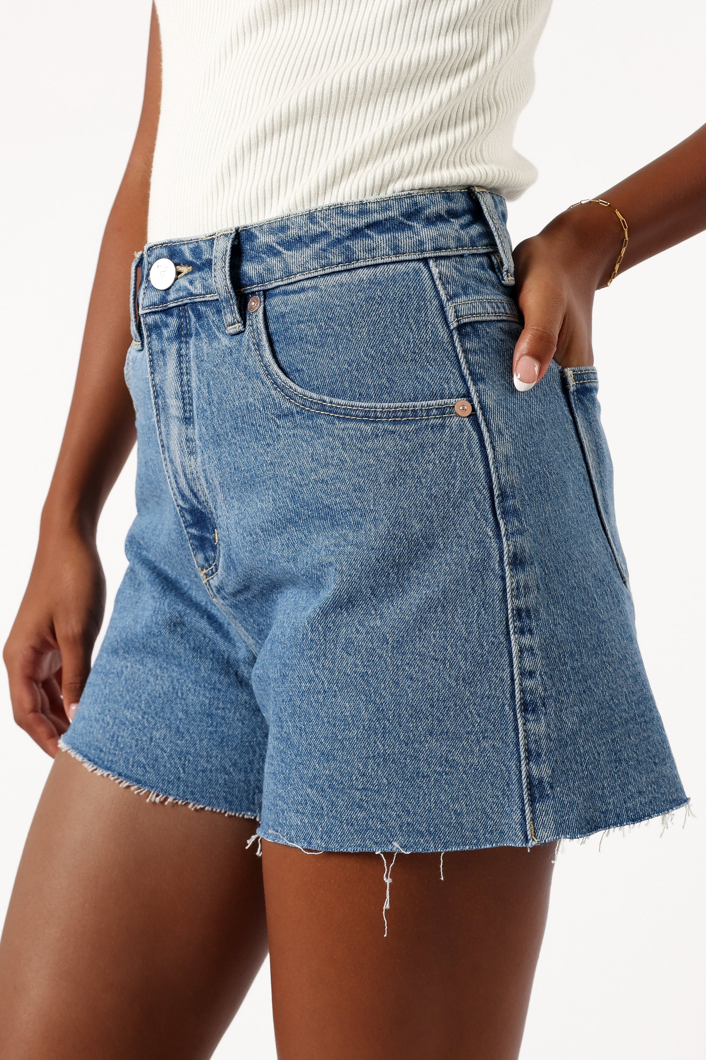 BOTTOMS Abrand Venice Short - Chantell