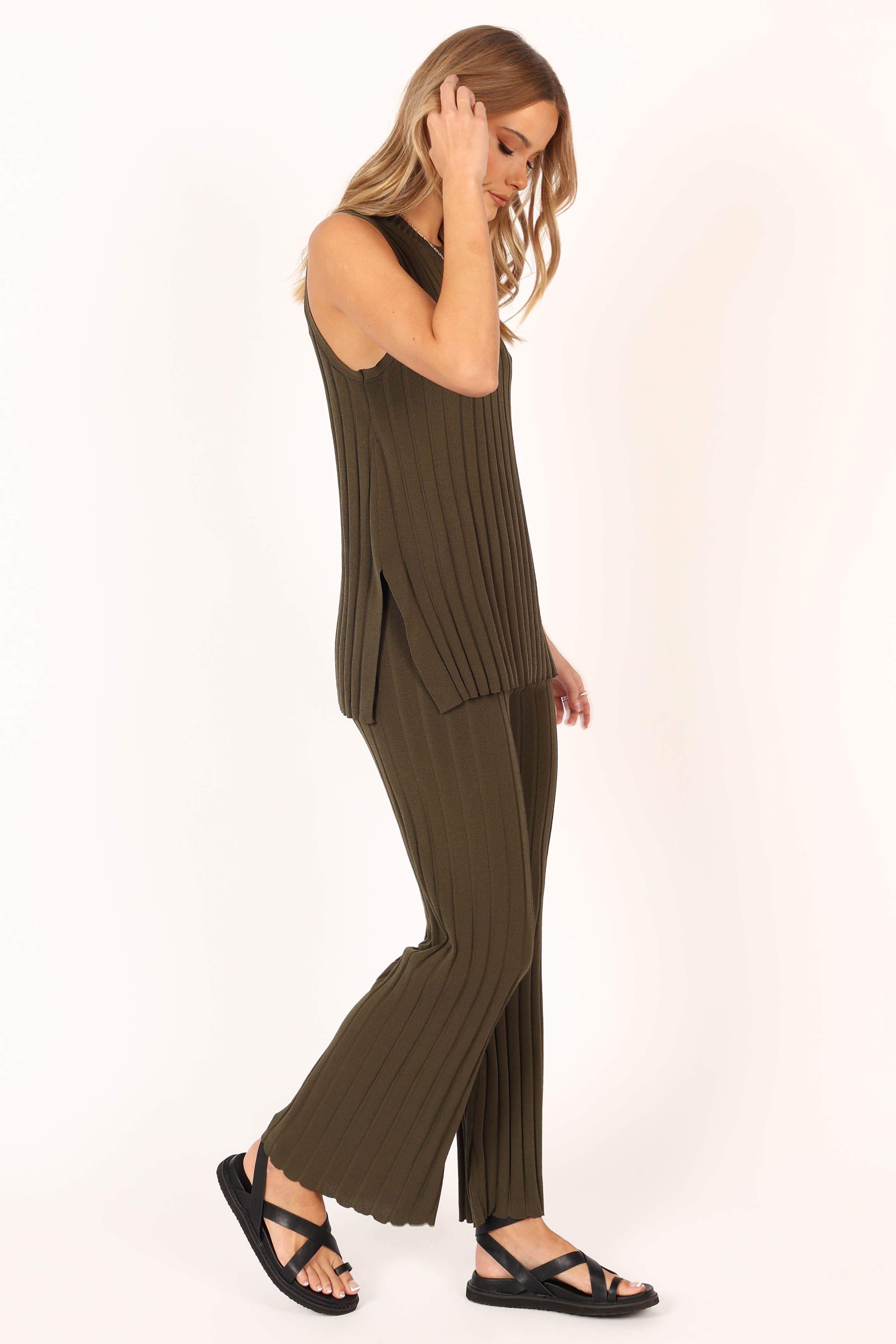 BOTTOMS @Agnes Knit Pant - Khaki