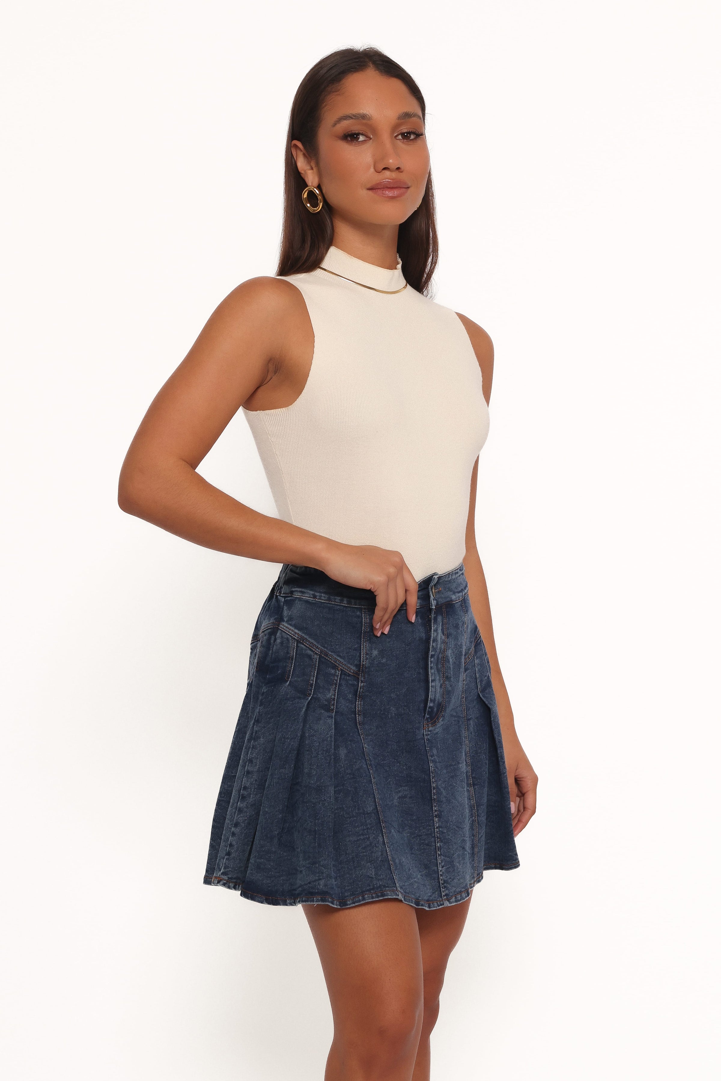 BOTTOMS Alek Pleated Mini Skirt - Mid Wash Denim