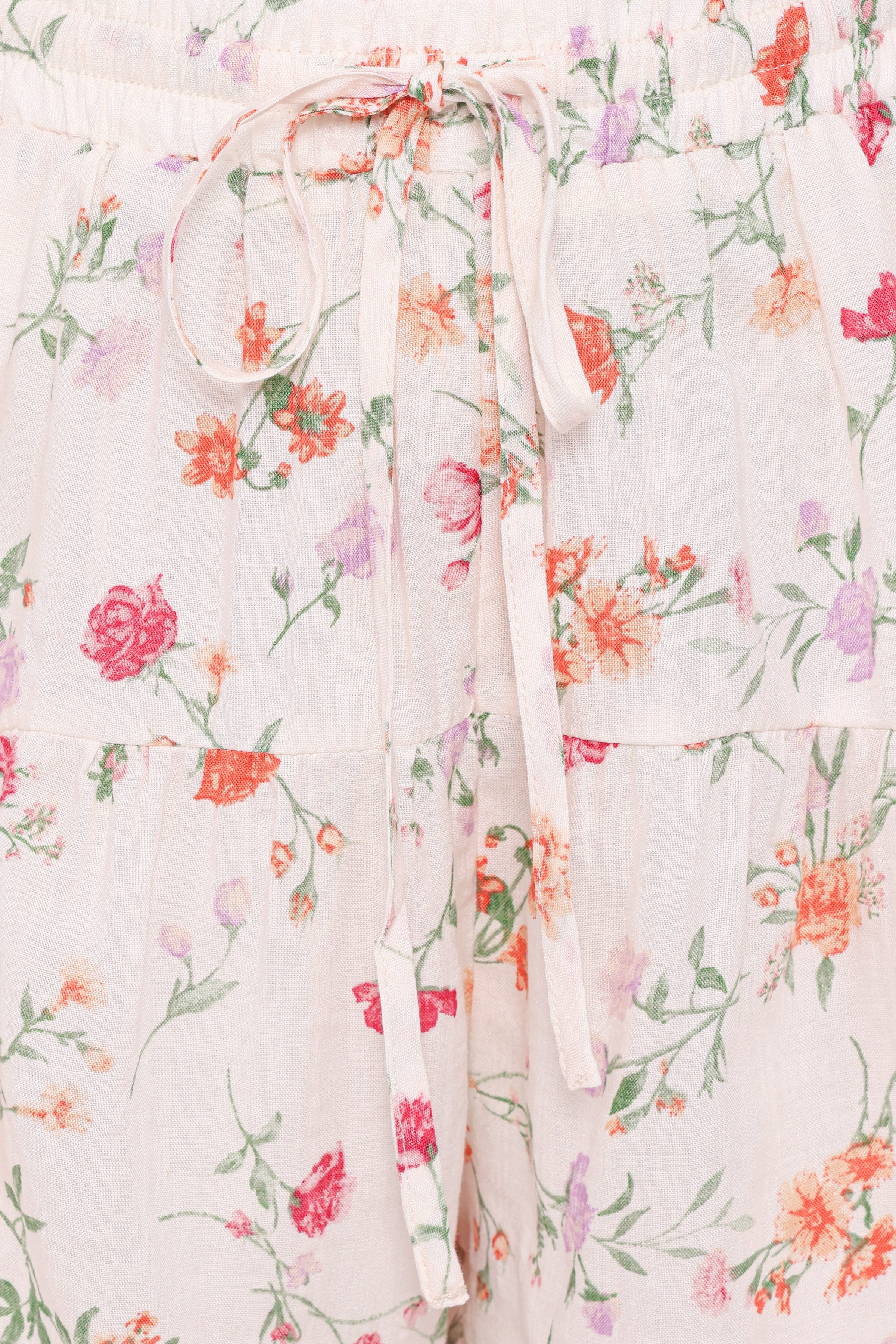 BOTTOMS Antonia Short - White Poppy Rose