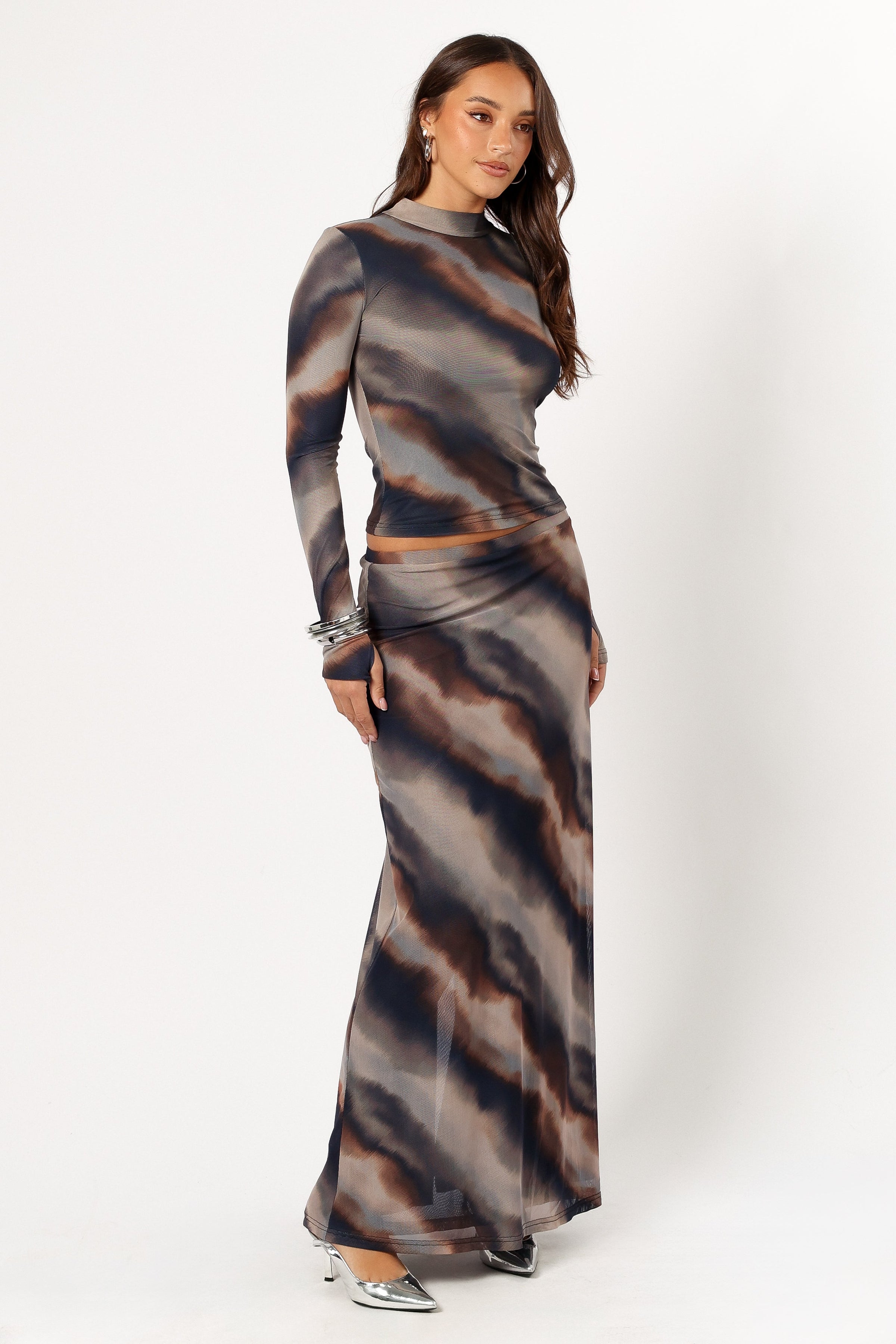 BOTTOMS @Beverly Maxi Skirt - Dusk Print (Hold for Winter Essentials)