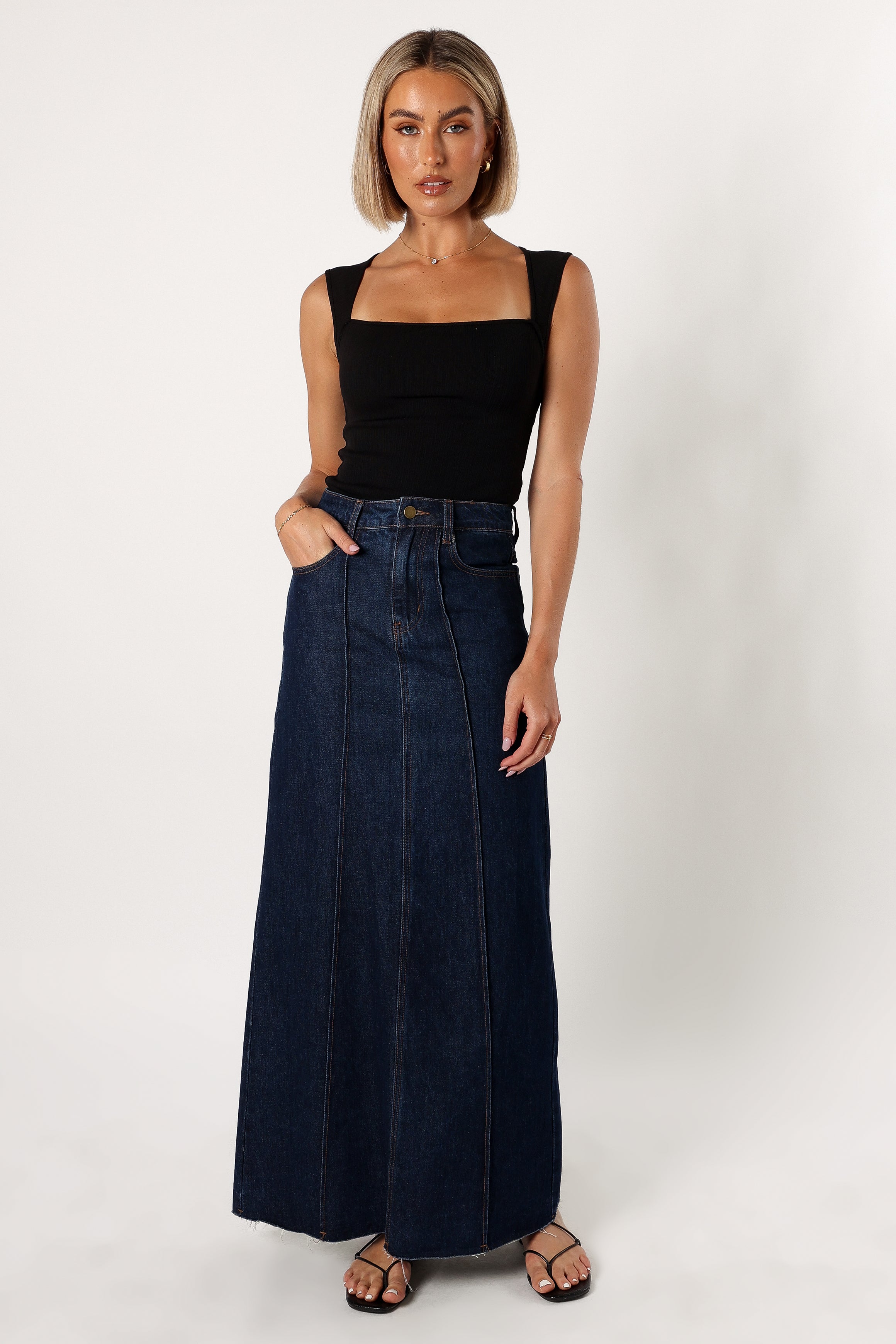 BOTTOMS @Caprice Denim Maxi Skirt - Indigo