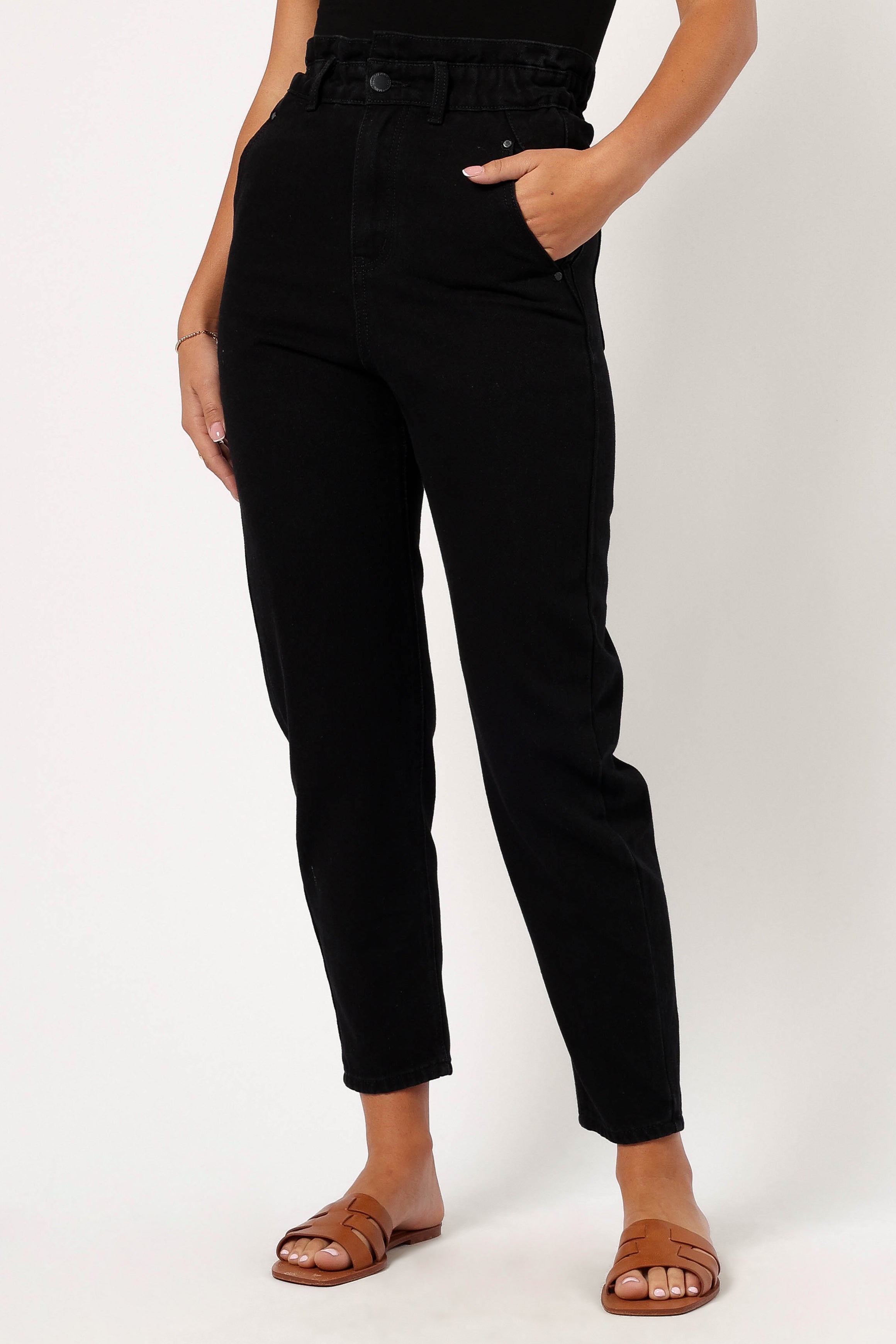 BOTTOMS @Cooper Paperbag Waist Jean - Black
