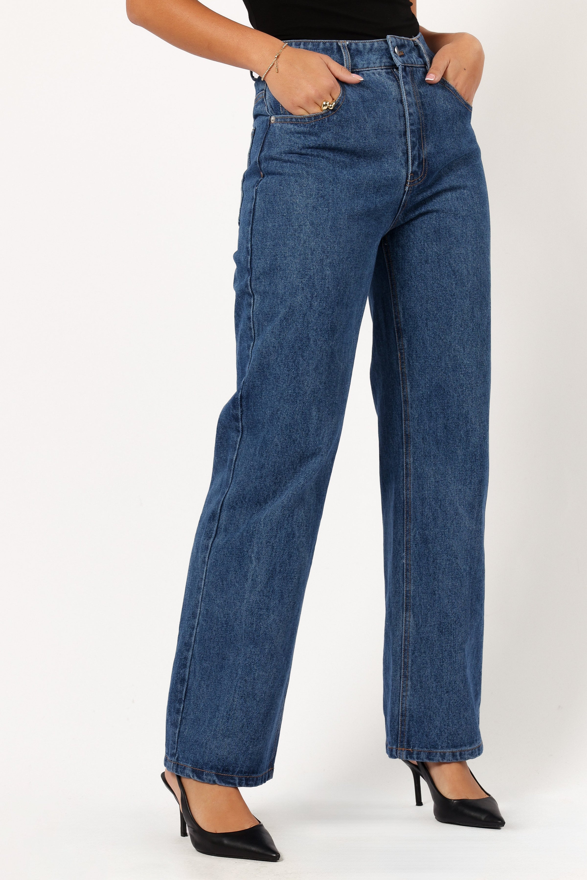 BOTTOMS @Elina Straight Leg Jeans - Denim (Hold for Winter Essentials)