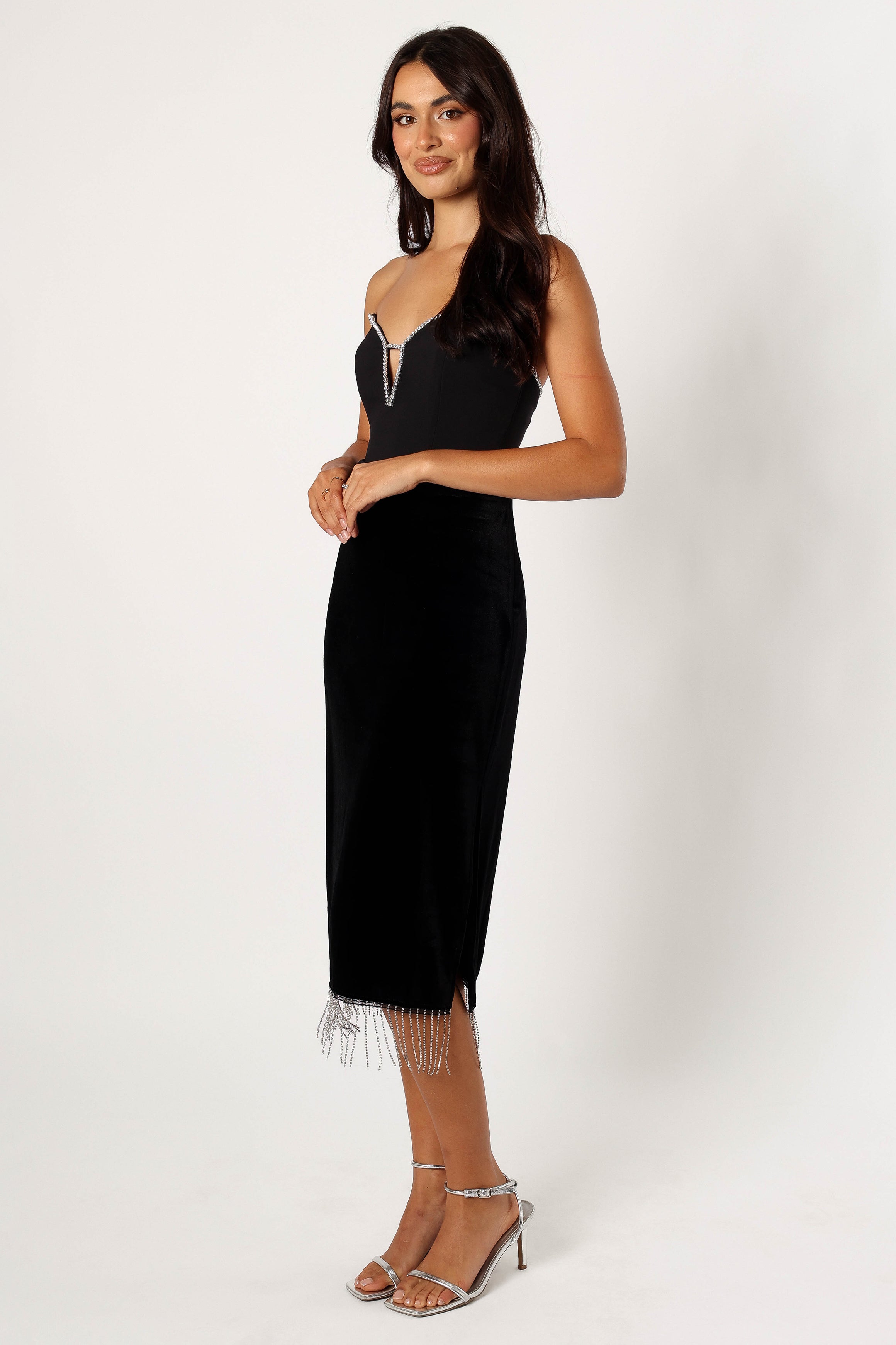 BOTTOMS @Greta Velvet Fringe Skirt - Black