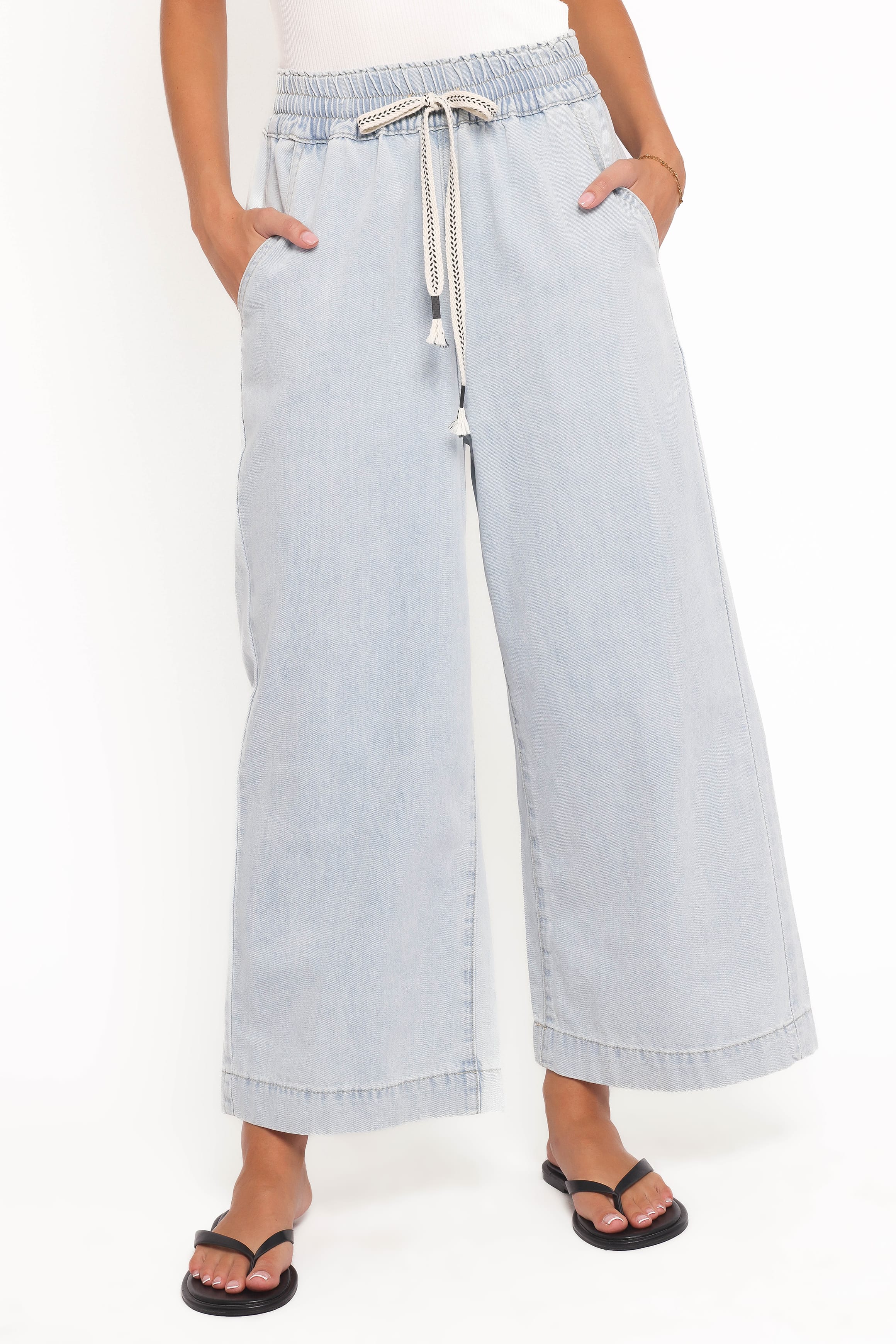 BOTTOMS Jenni Wide Leg Pant - Light Wash