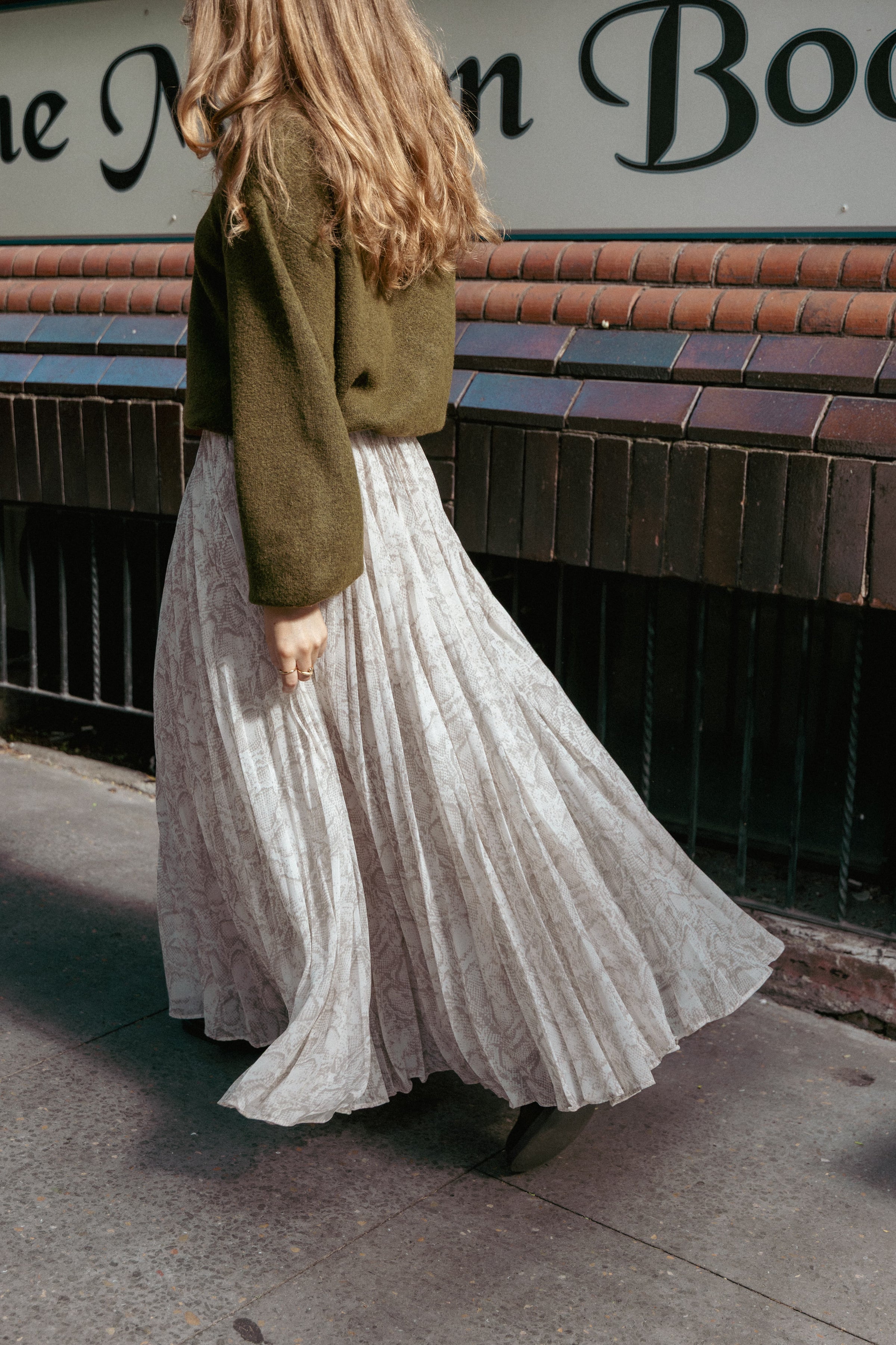 BOTTOMS Nicki Pleated Maxi Skirt - Snake Print